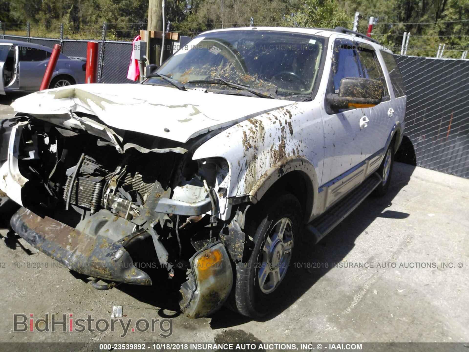 2005 FORD EXPEDITION - VIN: 1FMPU18555LB00346 - Фото 2