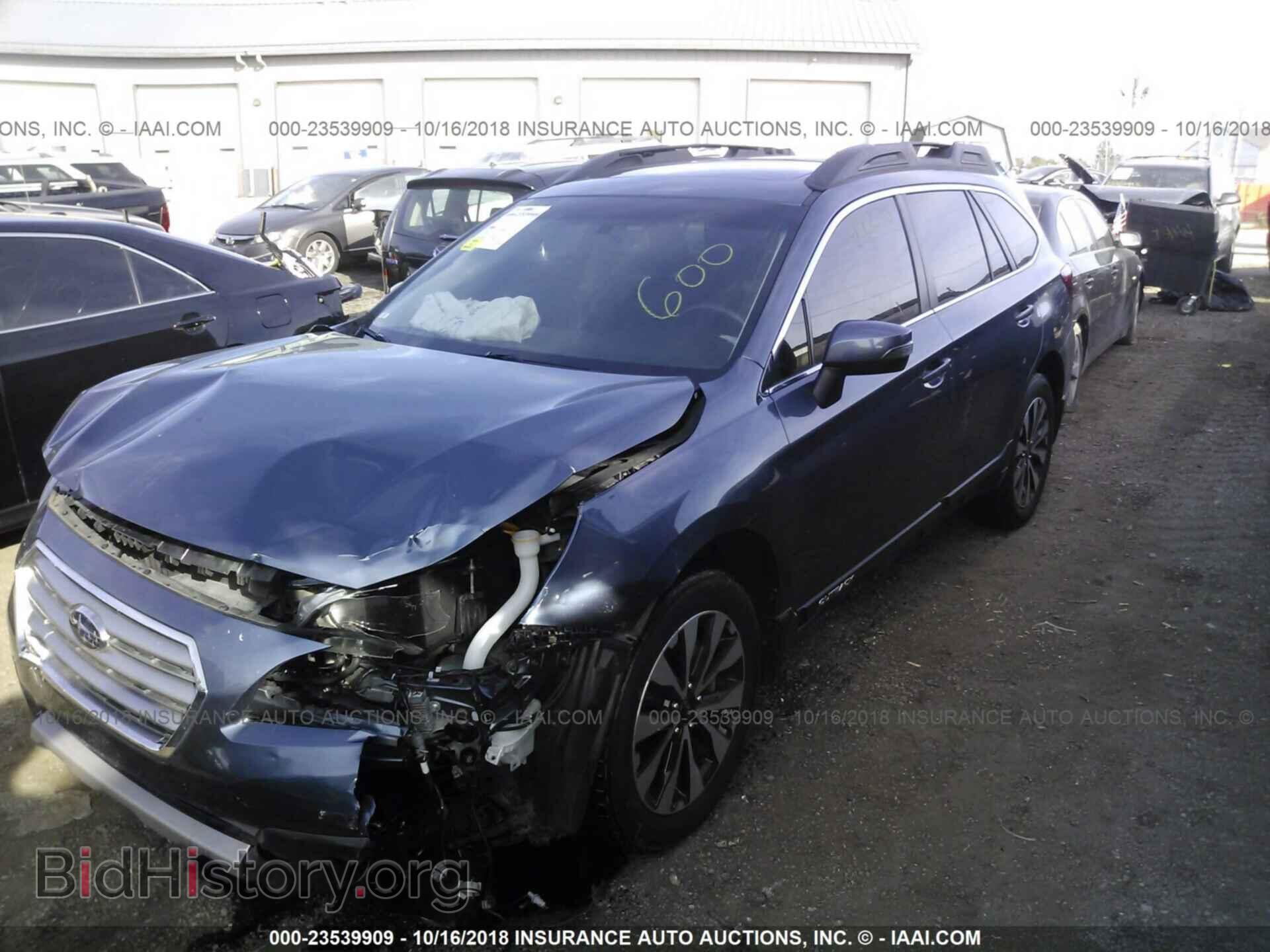2015 Subaru Outback - VIN: 4S4BSBLC7F3316275 - Photo 2