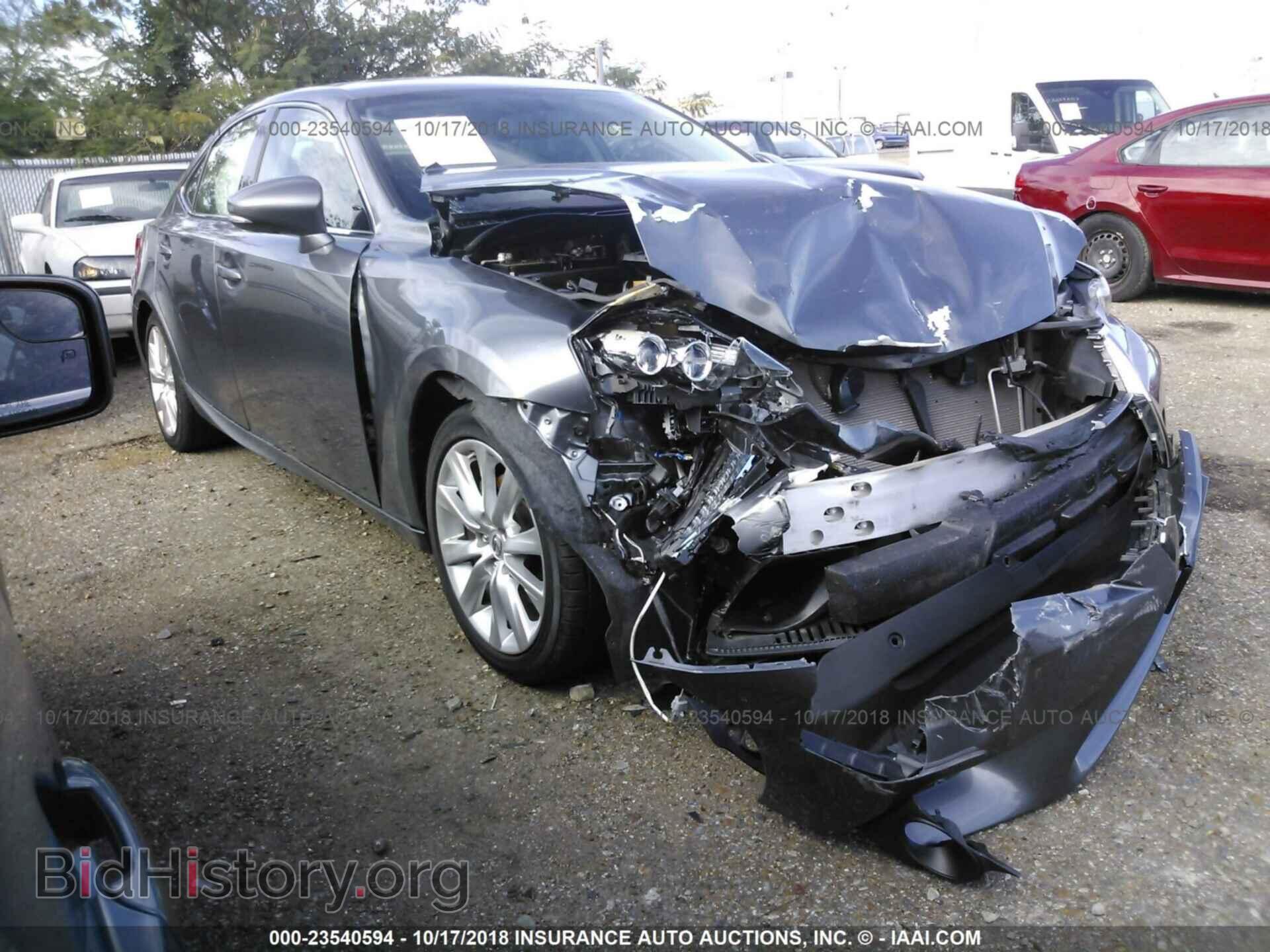 Photo JTHCF1D24E5000900 - Lexus Is 2014