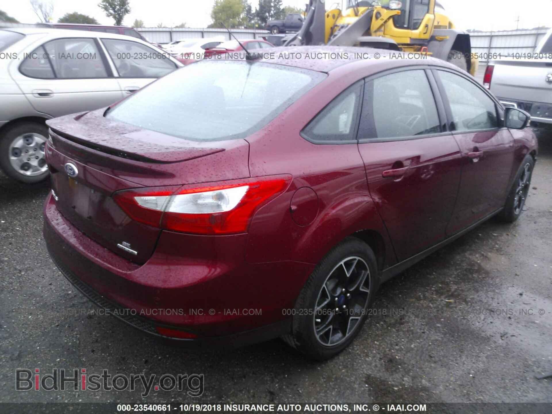 2013 Ford Focus - VIN: 1FADP3F23DL234182 - Photo 4