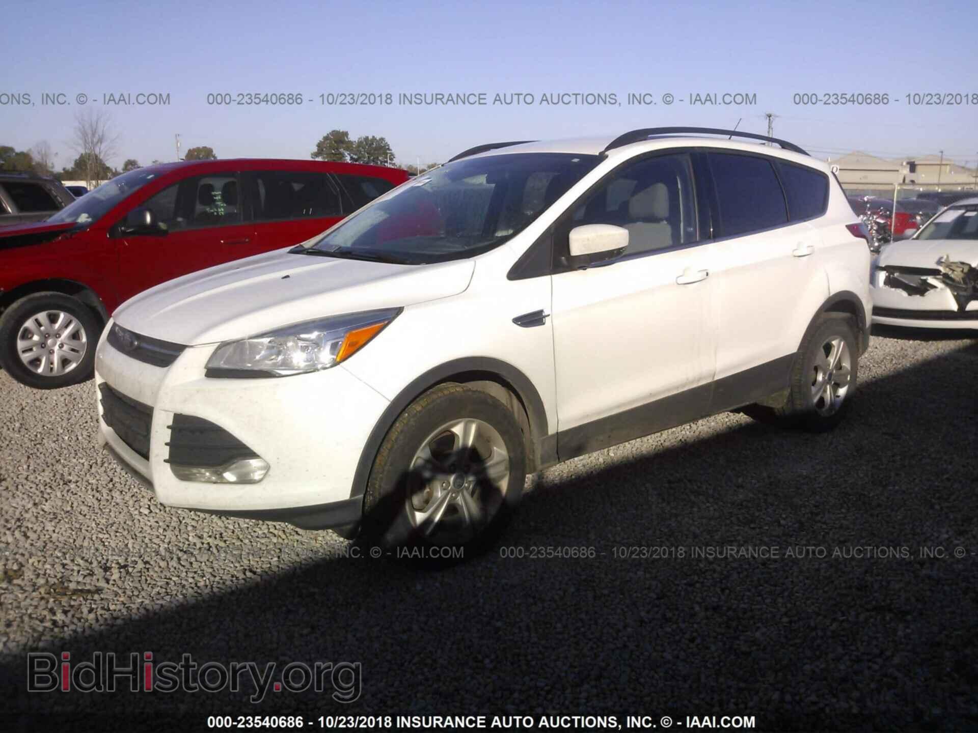 2014 Ford Escape - VIN: 1FMCU9GX4EUD44676 - Photo 2