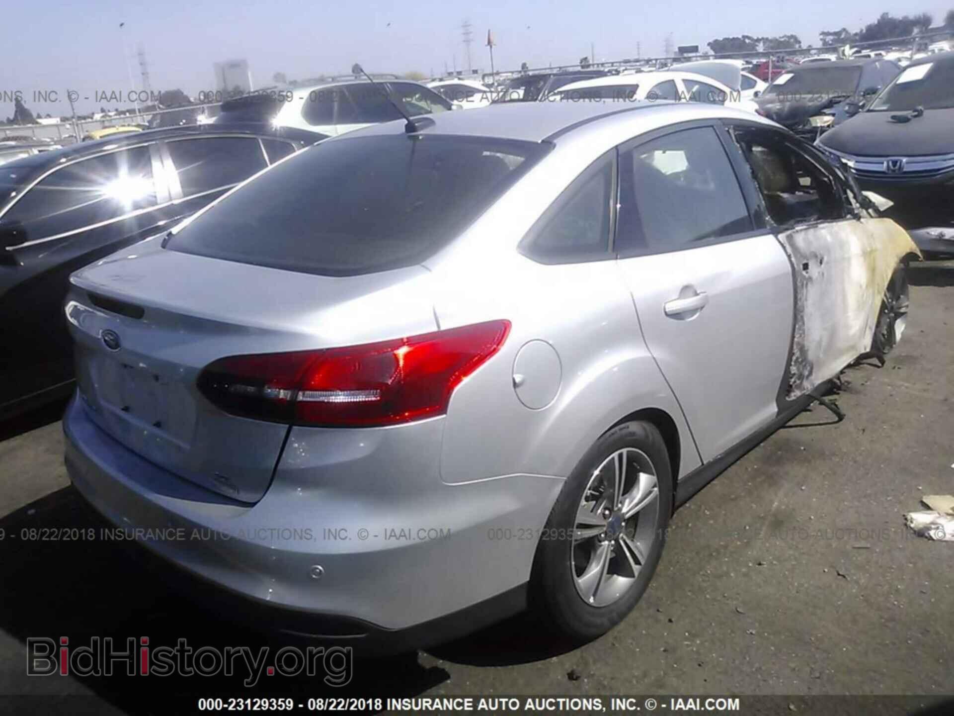 2016 FORD FOCUS - VIN: 1FADP3FE4GL329025 - Photo 4