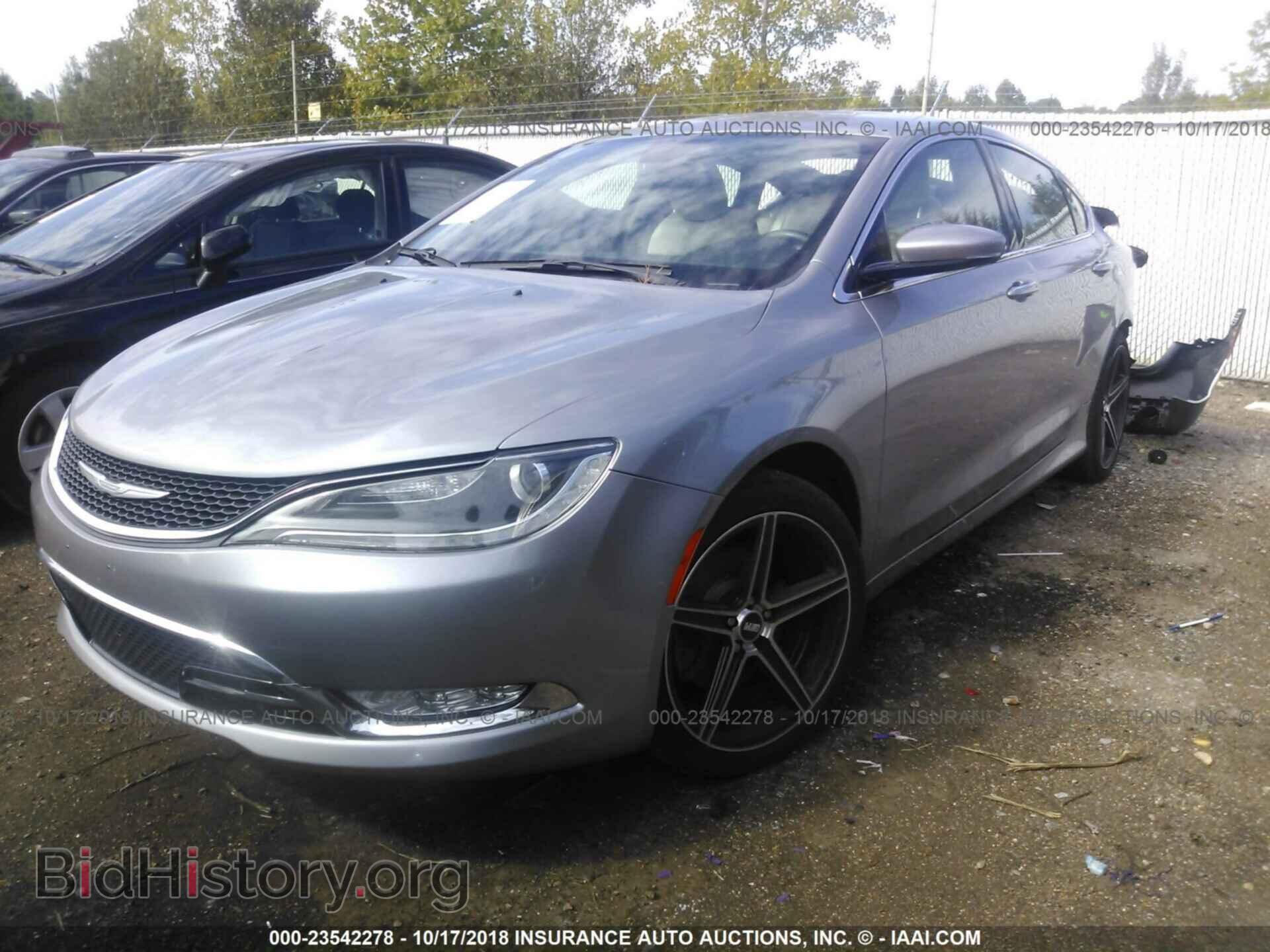 2015 Chrysler 200 - VIN: 1C3CCCCG1FN501834 - Photo 2