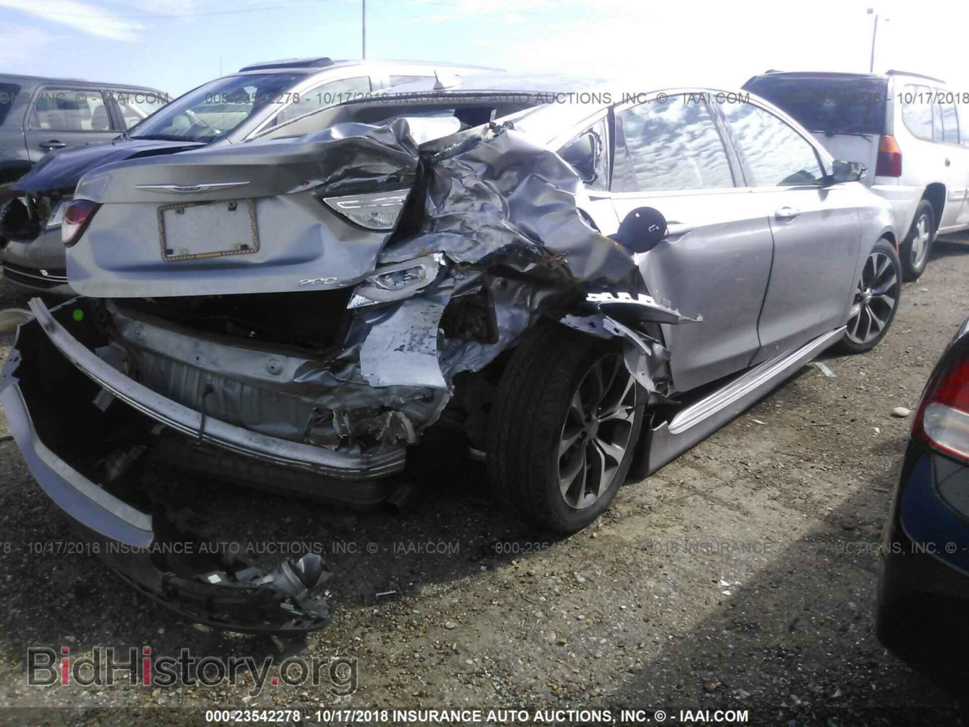 2015 Chrysler 200 - VIN: 1C3CCCCG1FN501834 - Photo 4
