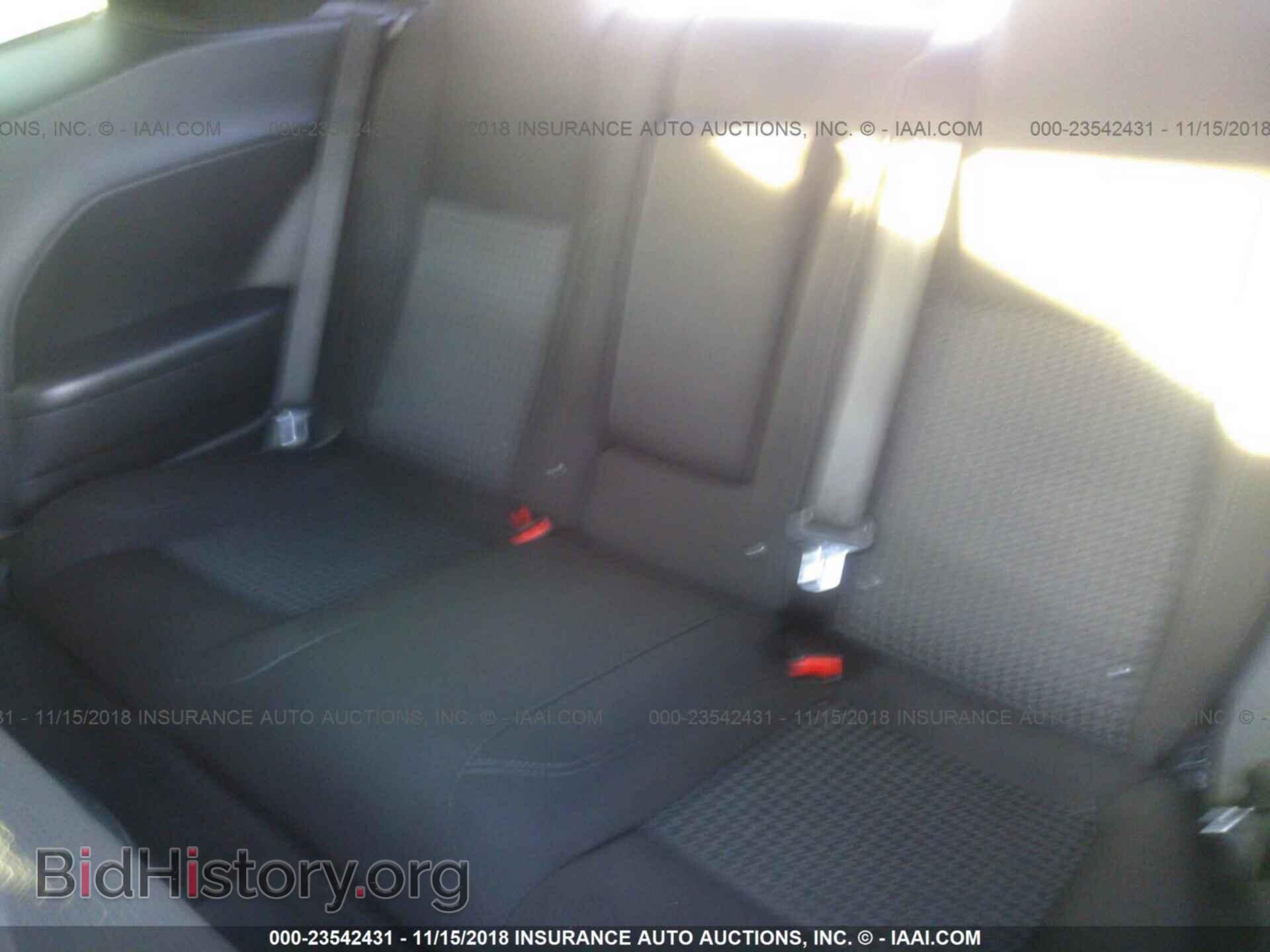 2015 DODGE CHALLENGER - VIN: 2C3CDZAG3FH723755 - Фото 8