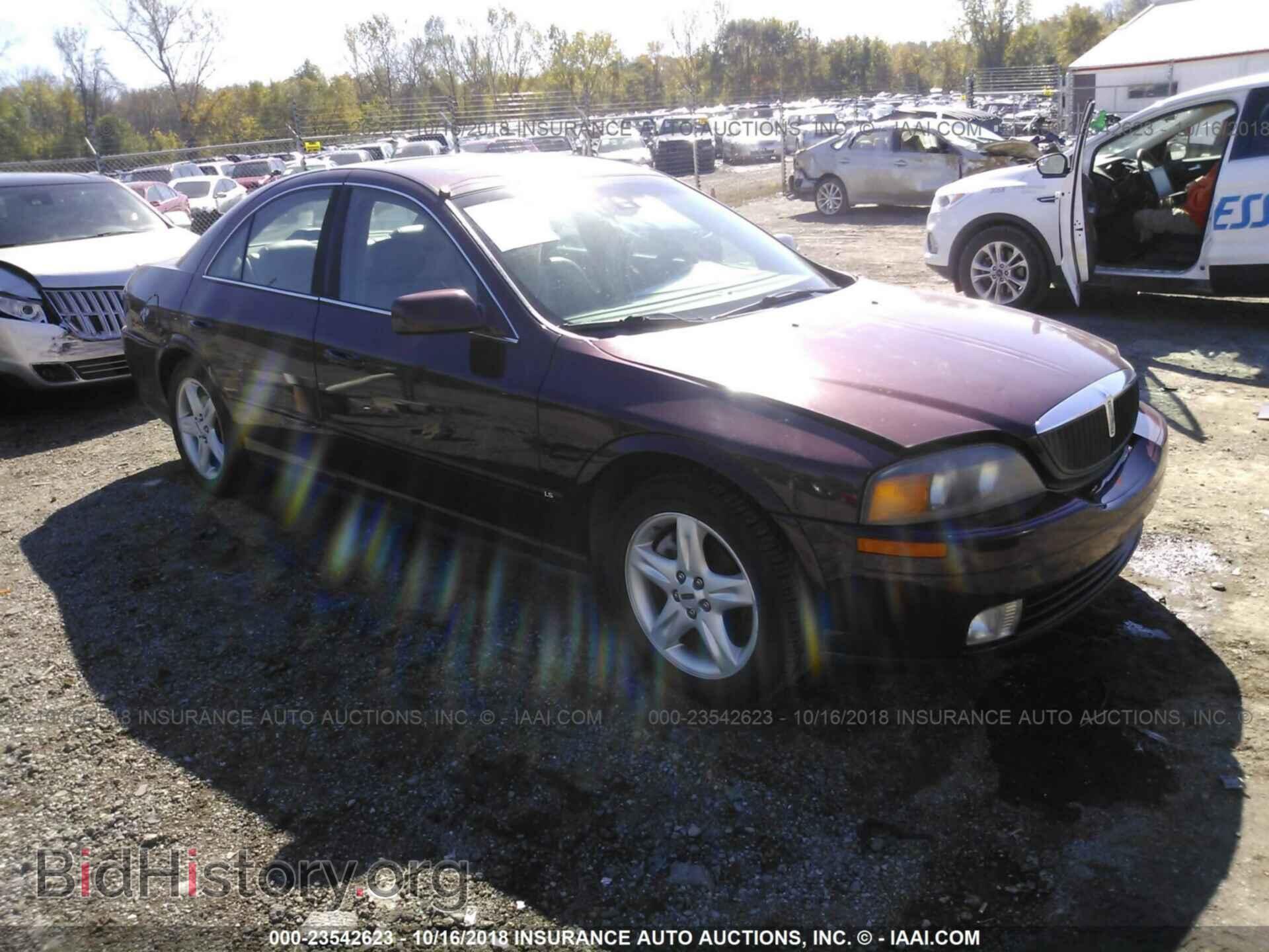 Фотография 1LNHM87A9YY917810 - LINCOLN LS 2000
