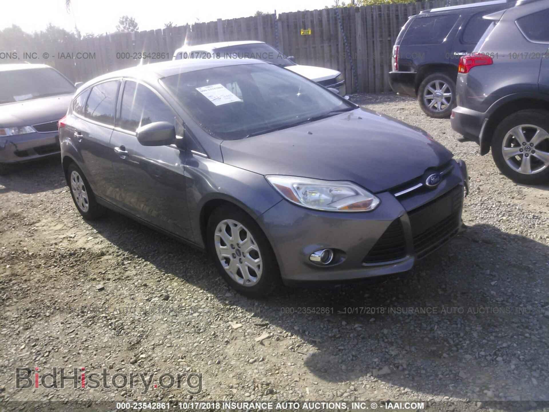 Photo 1FAHP3K21CL111616 - FORD FOCUS 2012