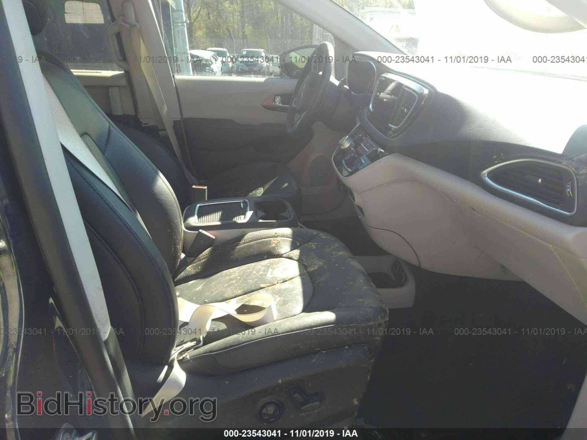 2017 CHRYSLER PACIFICA - VIN: 2C4RC1EGXHR752624 - Фото 5
