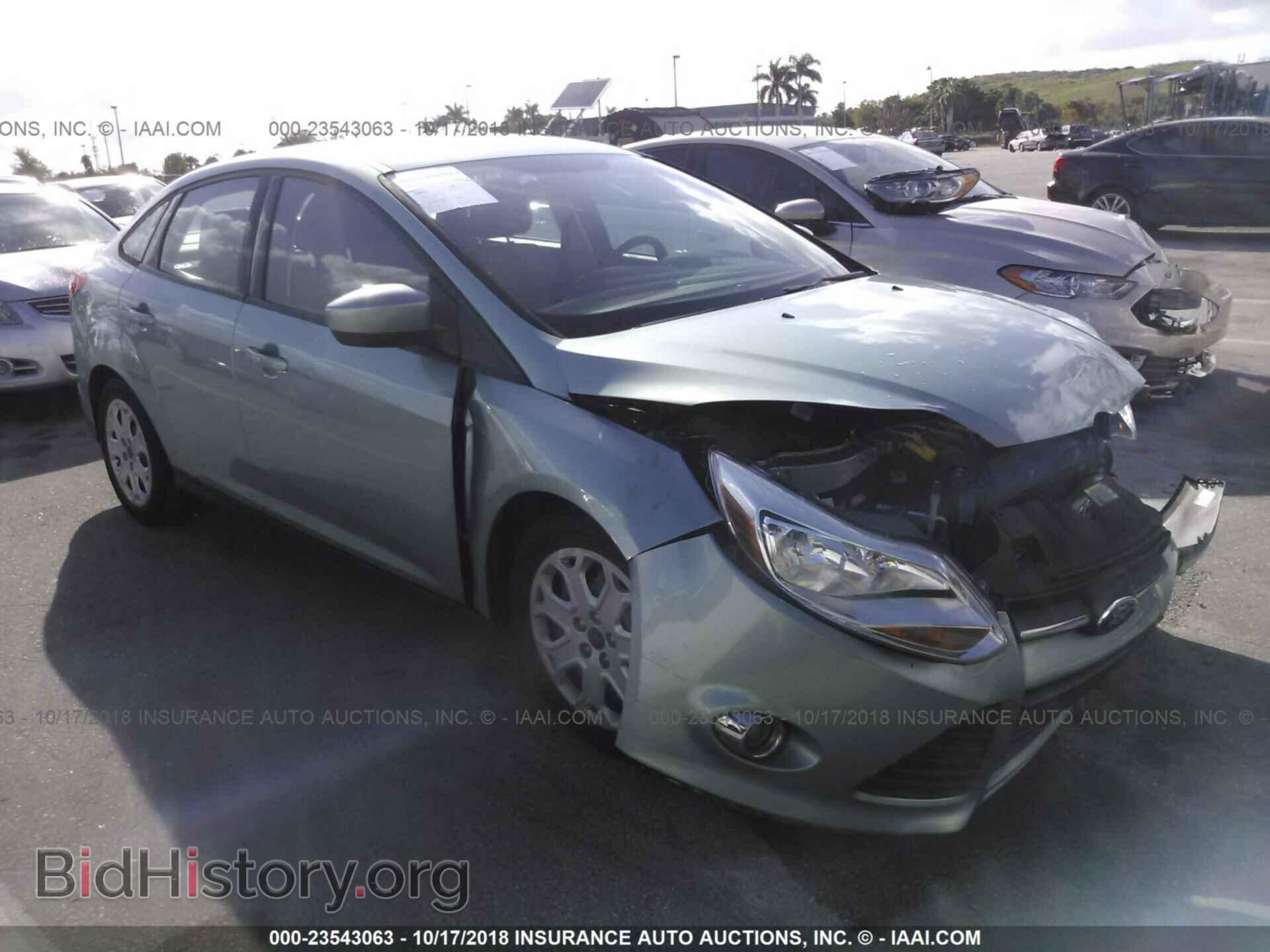 Photo 1FAHP3F21CL457045 - Ford Focus 2012