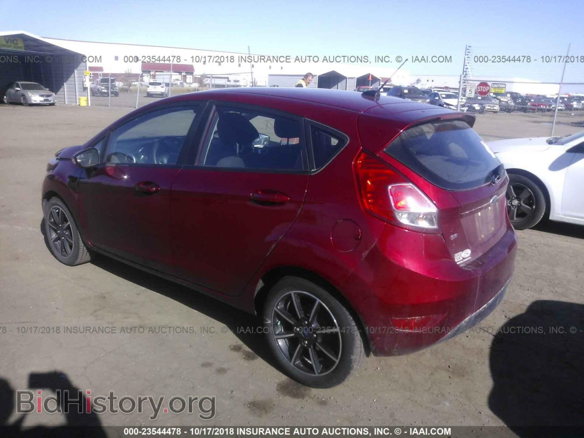 2015 Ford Fiesta - VIN: 3FADP4EJ1FM213508 - Фото 3