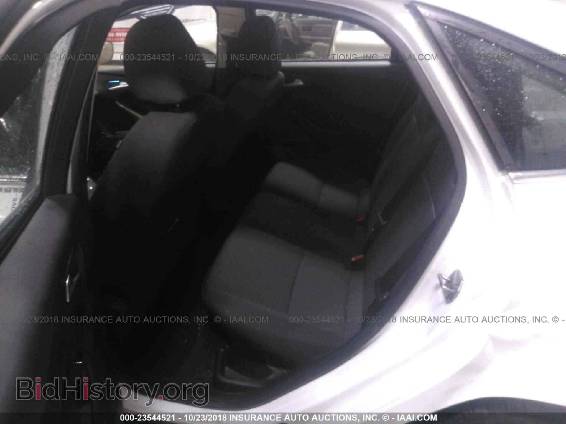 2012 Ford Focus - VIN: 1FAHP3H25CL435594 - Фото 8