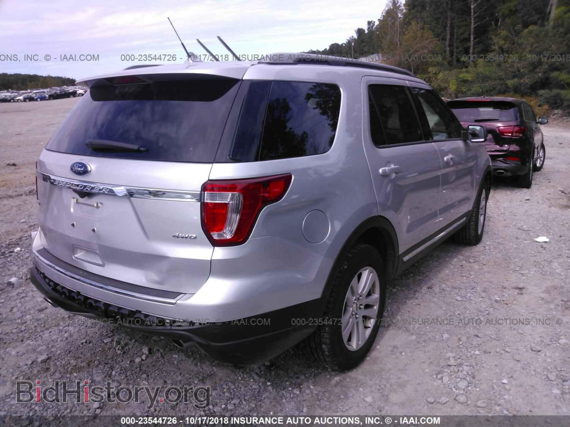 2018 Ford Explorer - VIN: 1FM5K8D81JGB94055 - Фото 4