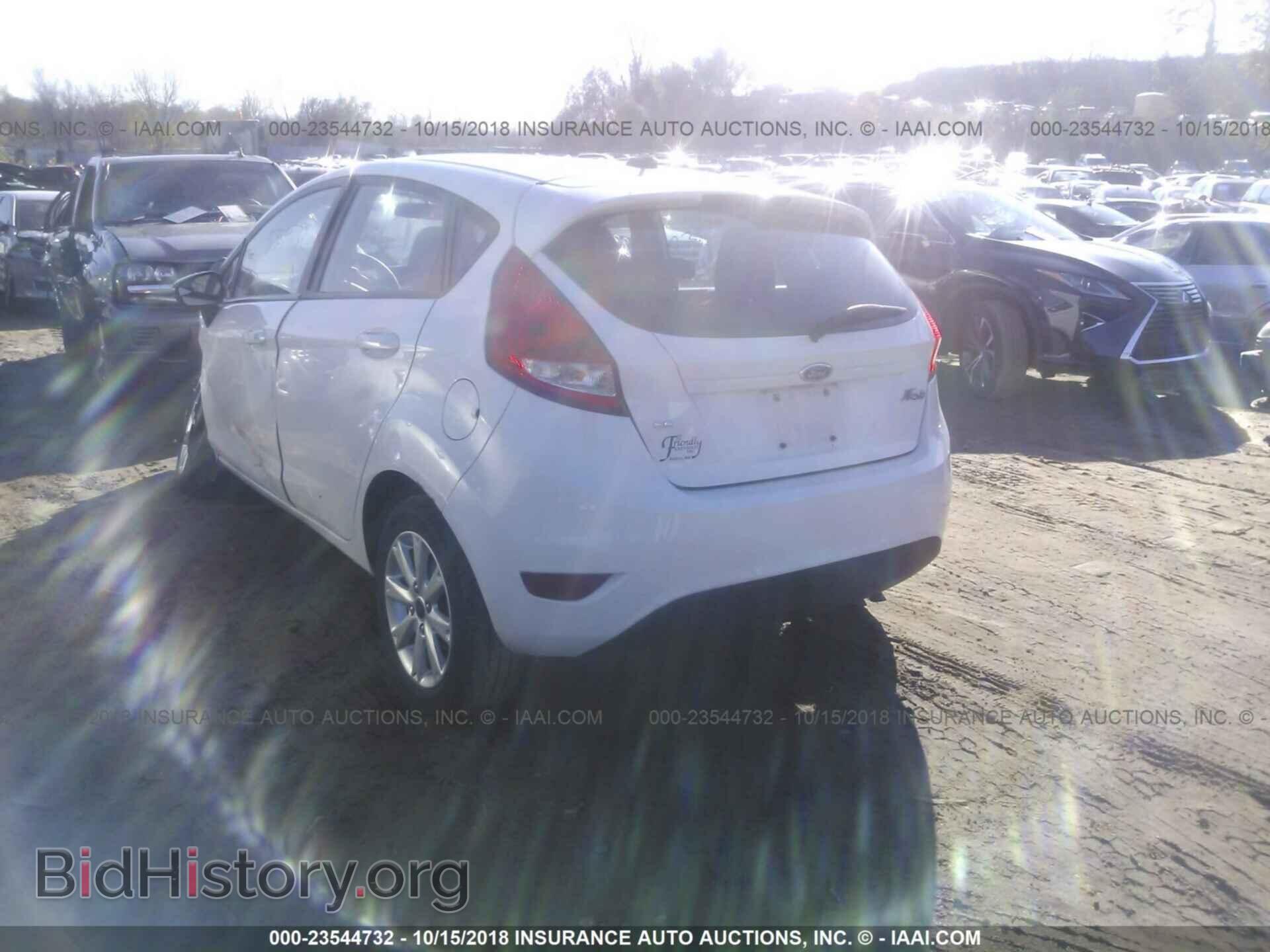 2012 Ford Fiesta - VIN: 3FADP4EJ4CM212137 - Фото 3