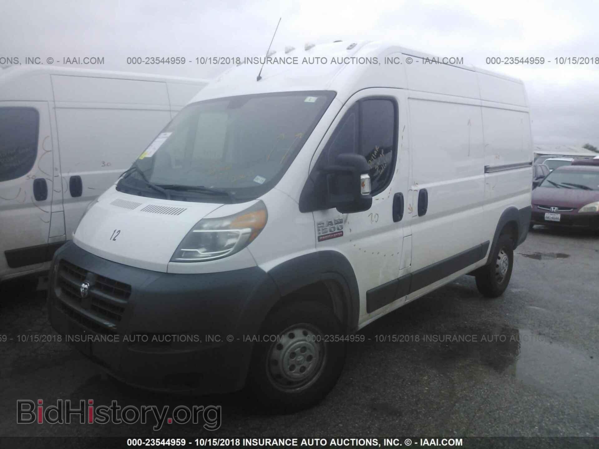 2017 Ram Promaster 1500 - VIN: 3C6TRVBG8HE532360 - Фото 2