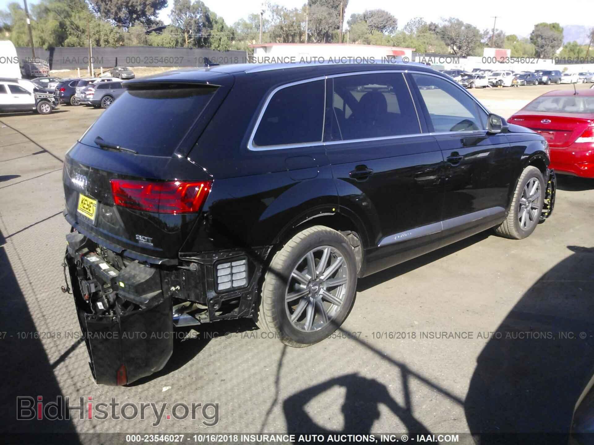 2018 Audi Q7 - VIN: WA1LAAF79JD028095 - Фото 4