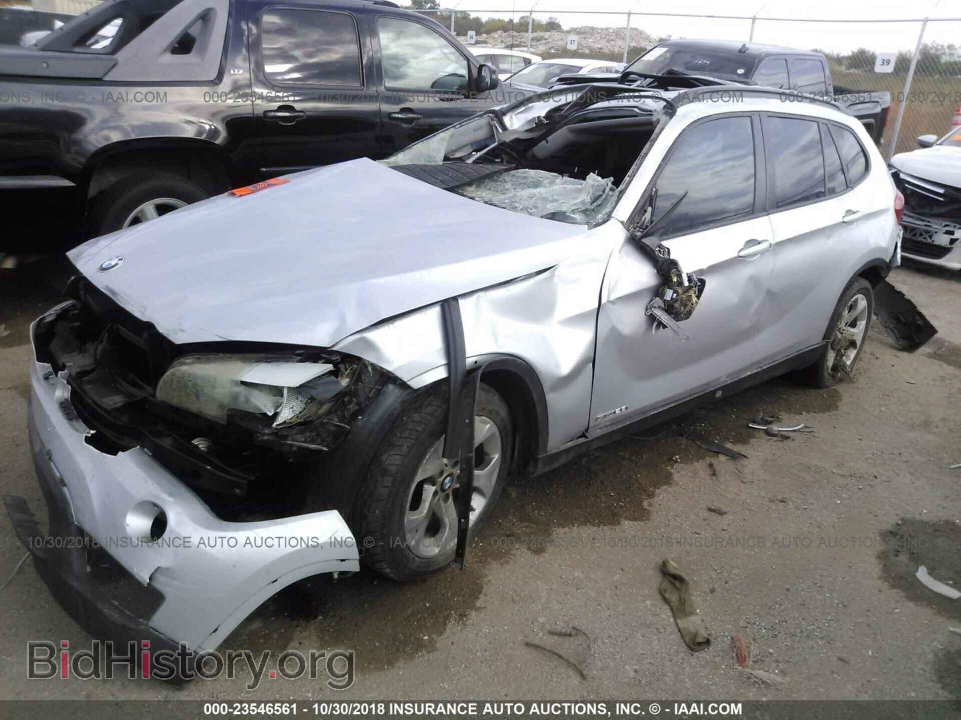 2014 BMW X1 - VIN: WBAVM1C54EVW48035 - Фото 2