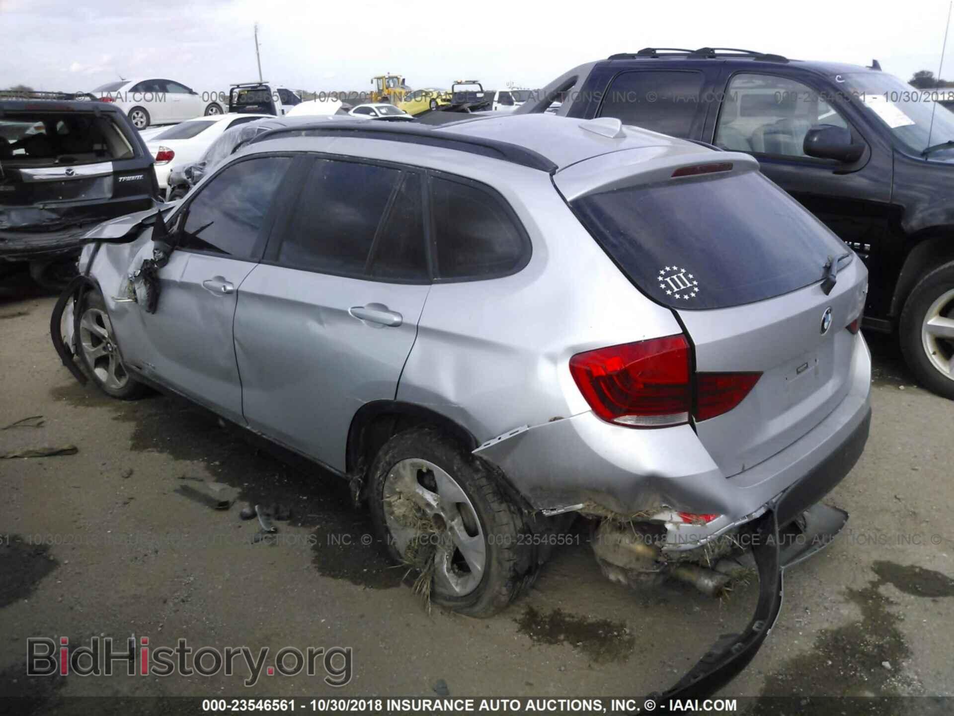 2014 BMW X1 - VIN: WBAVM1C54EVW48035 - Фото 3