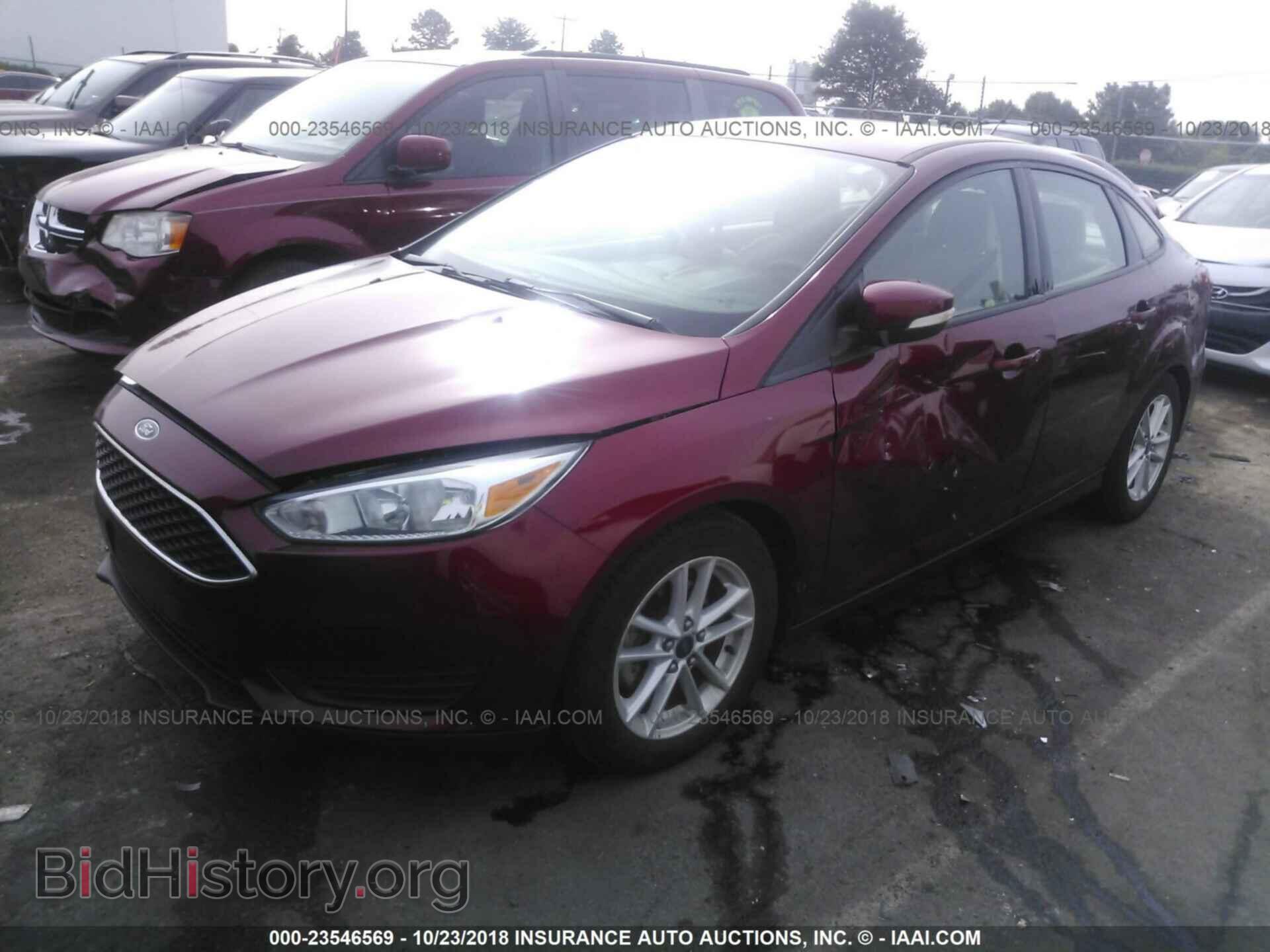 2016 Ford Focus - VIN: 1FADP3FE0GL207147 - Photo 2