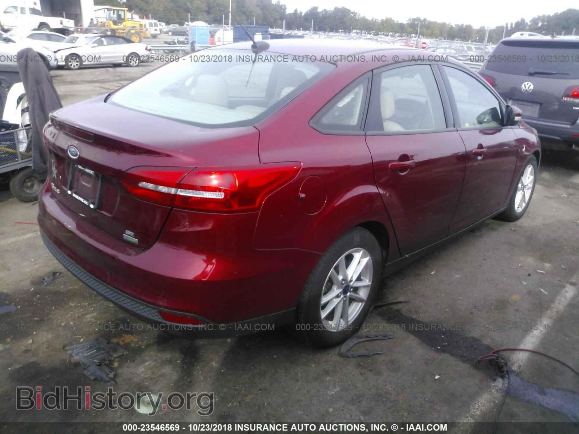 2016 Ford Focus - VIN: 1FADP3FE0GL207147 - Photo 4