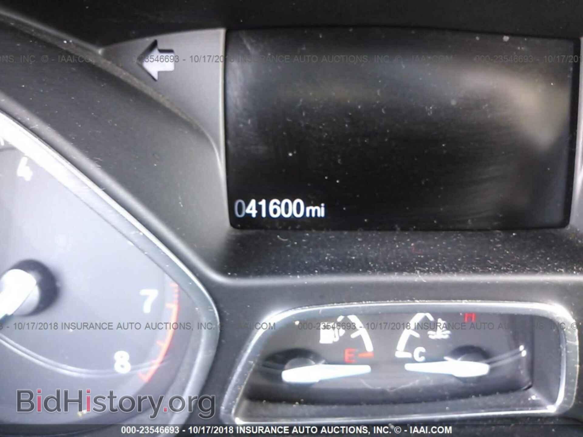 2016 Ford Focus - VIN: 1FADP3K20GL330376 - Photo 7