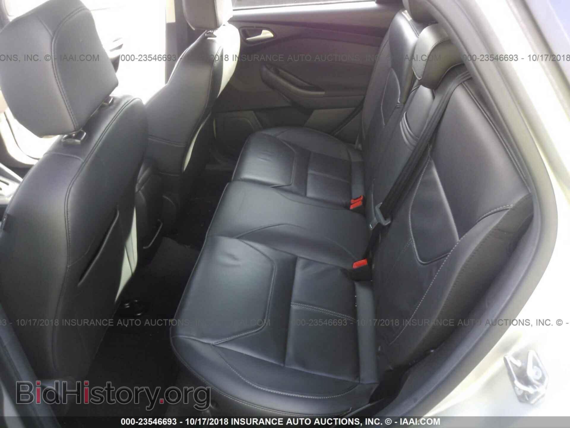 2016 Ford Focus - VIN: 1FADP3K20GL330376 - Photo 8