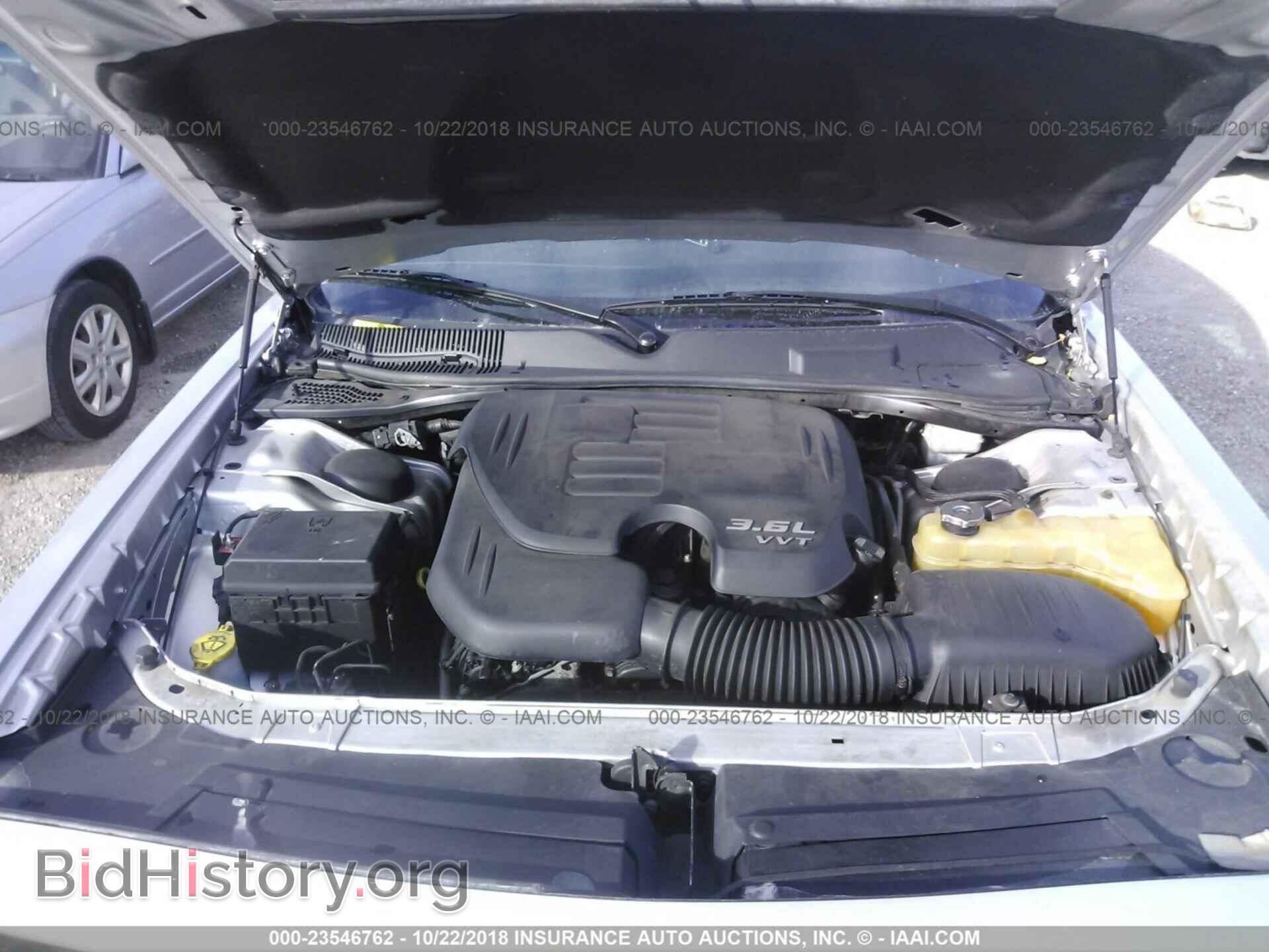 2012 Dodge Challenger - VIN: 2C3CDYAG9CH285880 - Photo 10