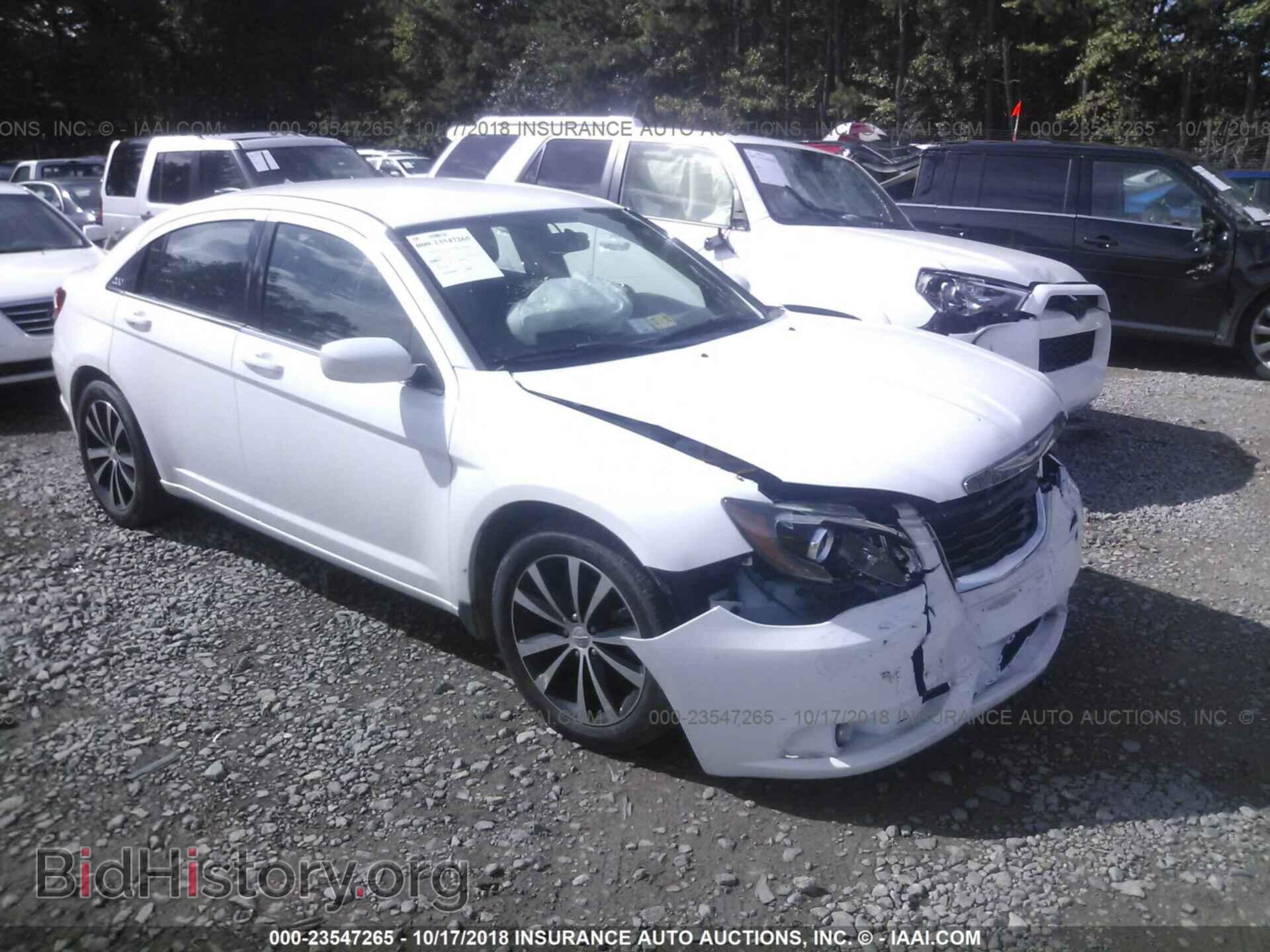Photo 1C3CCBBB1EN128275 - Chrysler 200 2014