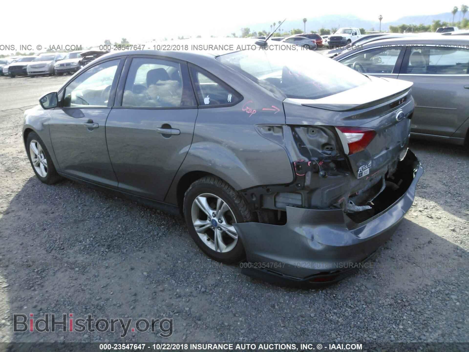 2012 Ford Focus - VIN: 1FAHP3F25CL218811 - Photo 3