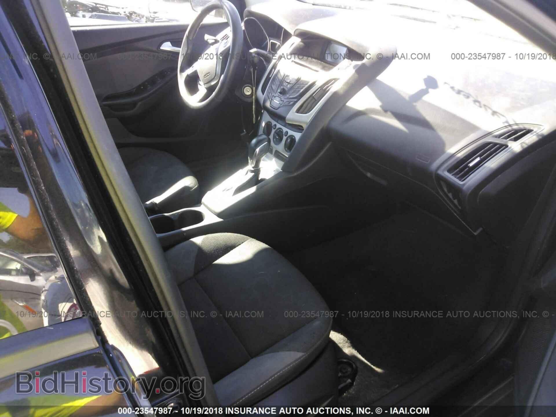 2014 Ford Focus - VIN: 1FADP3F20EL351025 - Фото 5