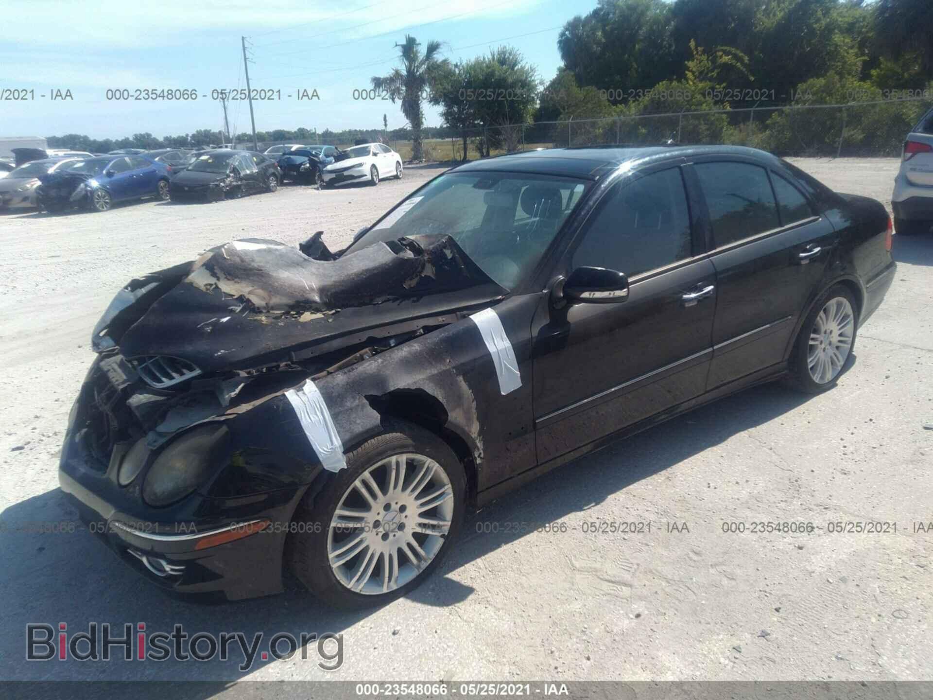 2007 MERCEDES-BENZ E-CLASS - VIN: WDBUF56X87B078640 - Фото 2