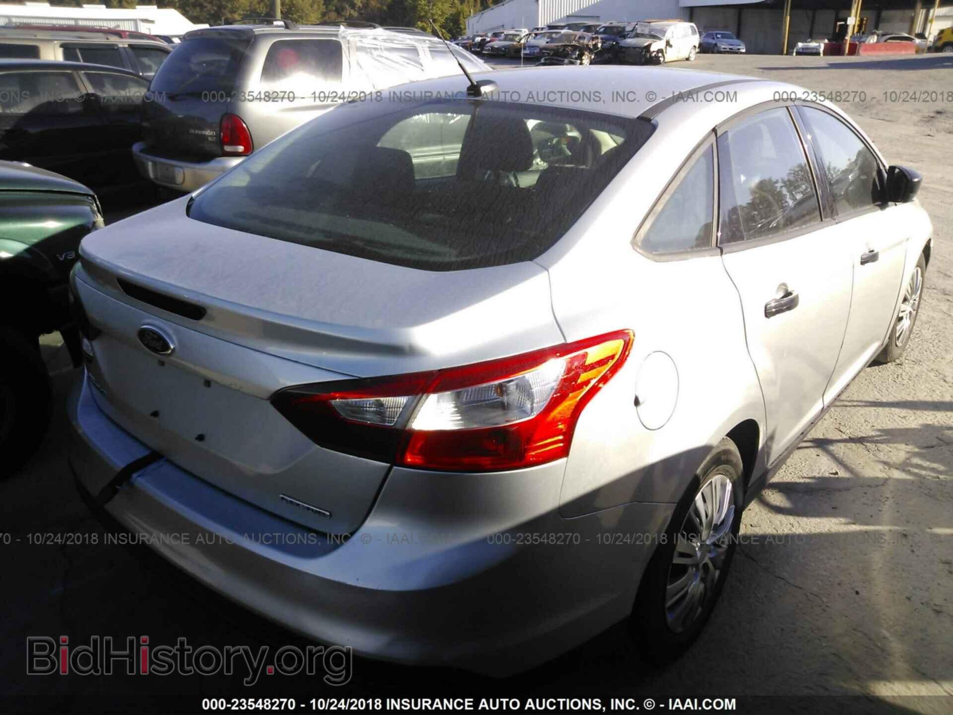 2013 Ford Focus - VIN: 1FADP3E21DL372479 - Photo 4