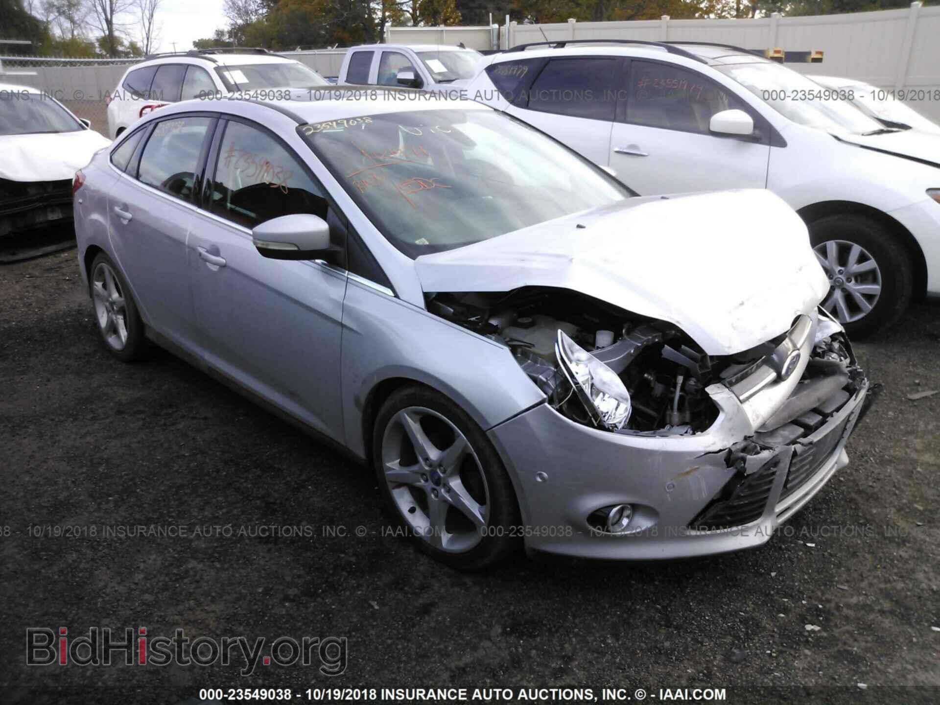 Photo 1FAHP3J27CL119320 - Ford Focus 2012
