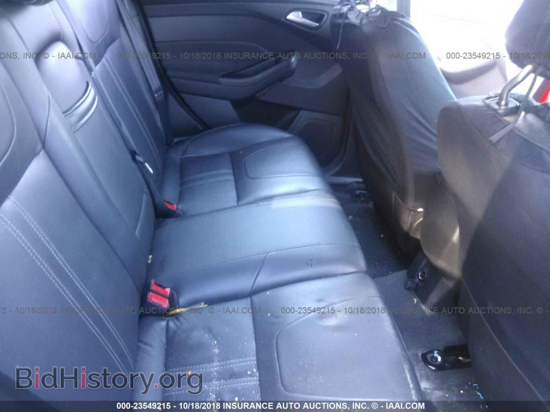 2012 Ford Focus - VIN: 1FAHP3M26CL153907 - Photo 8