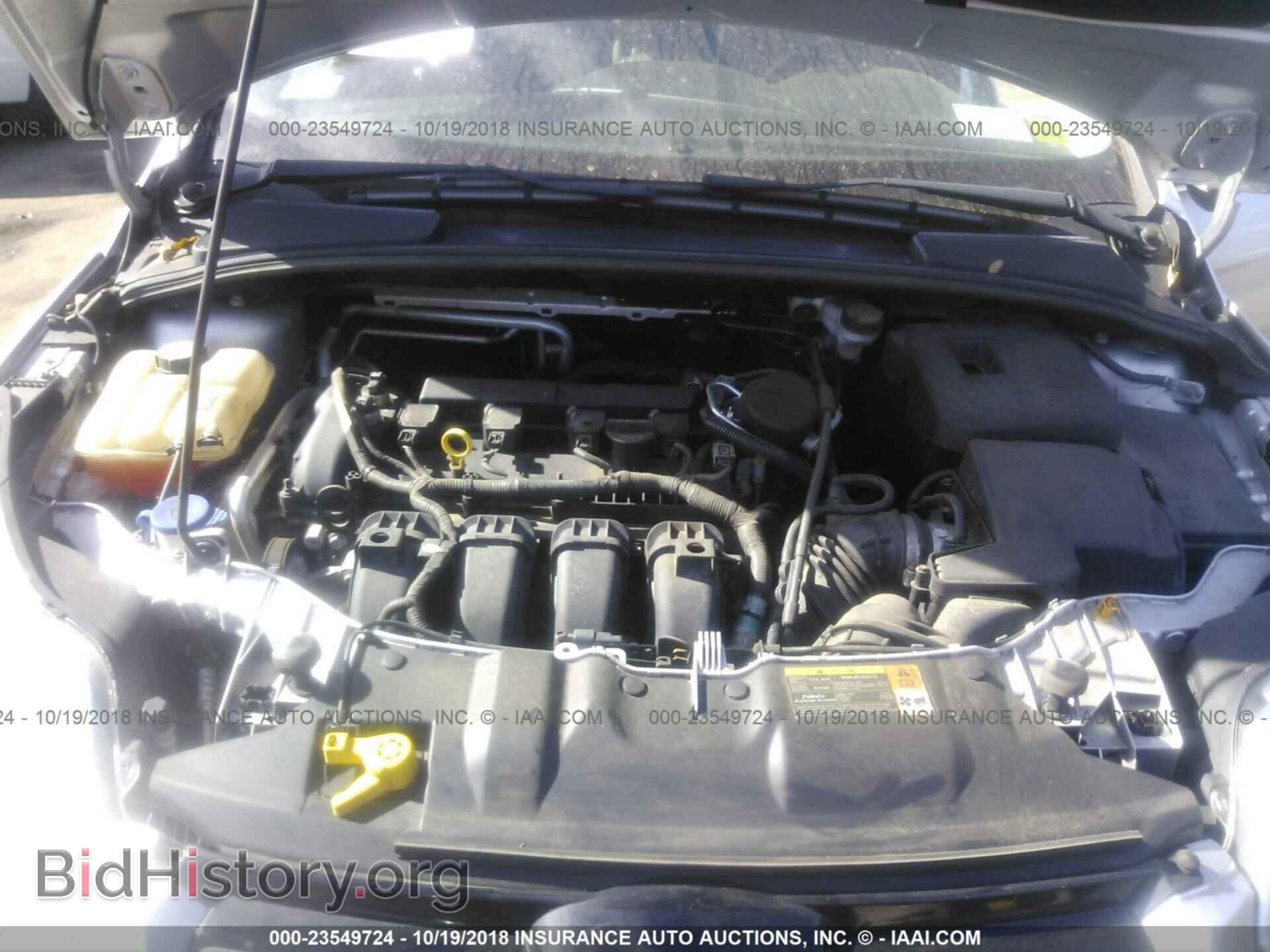 2012 Ford Focus - VIN: 1FAHP3M27CL281606 - Photo 10