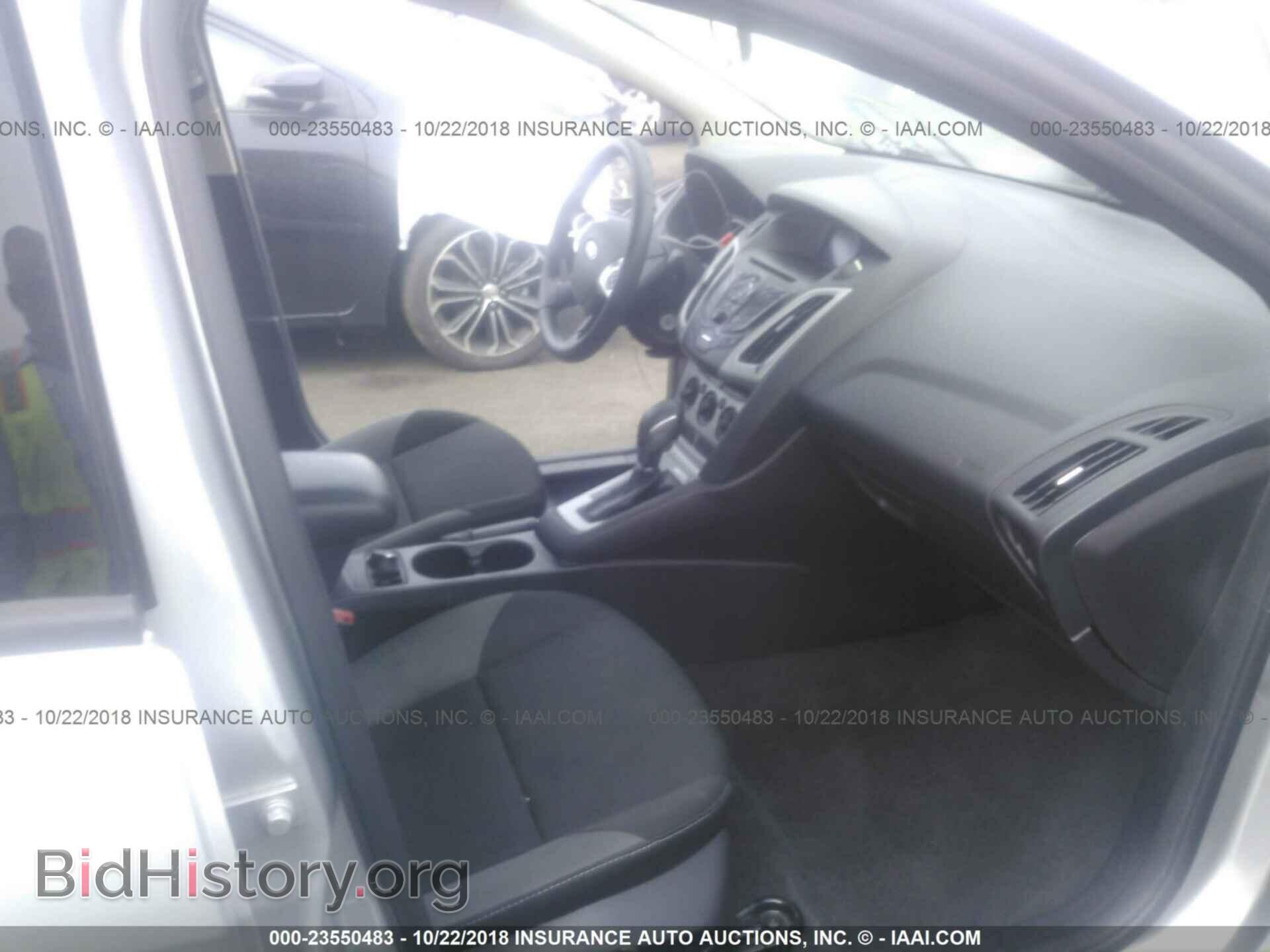 2014 Ford Focus - VIN: 1FADP3F22EL407529 - Фото 5