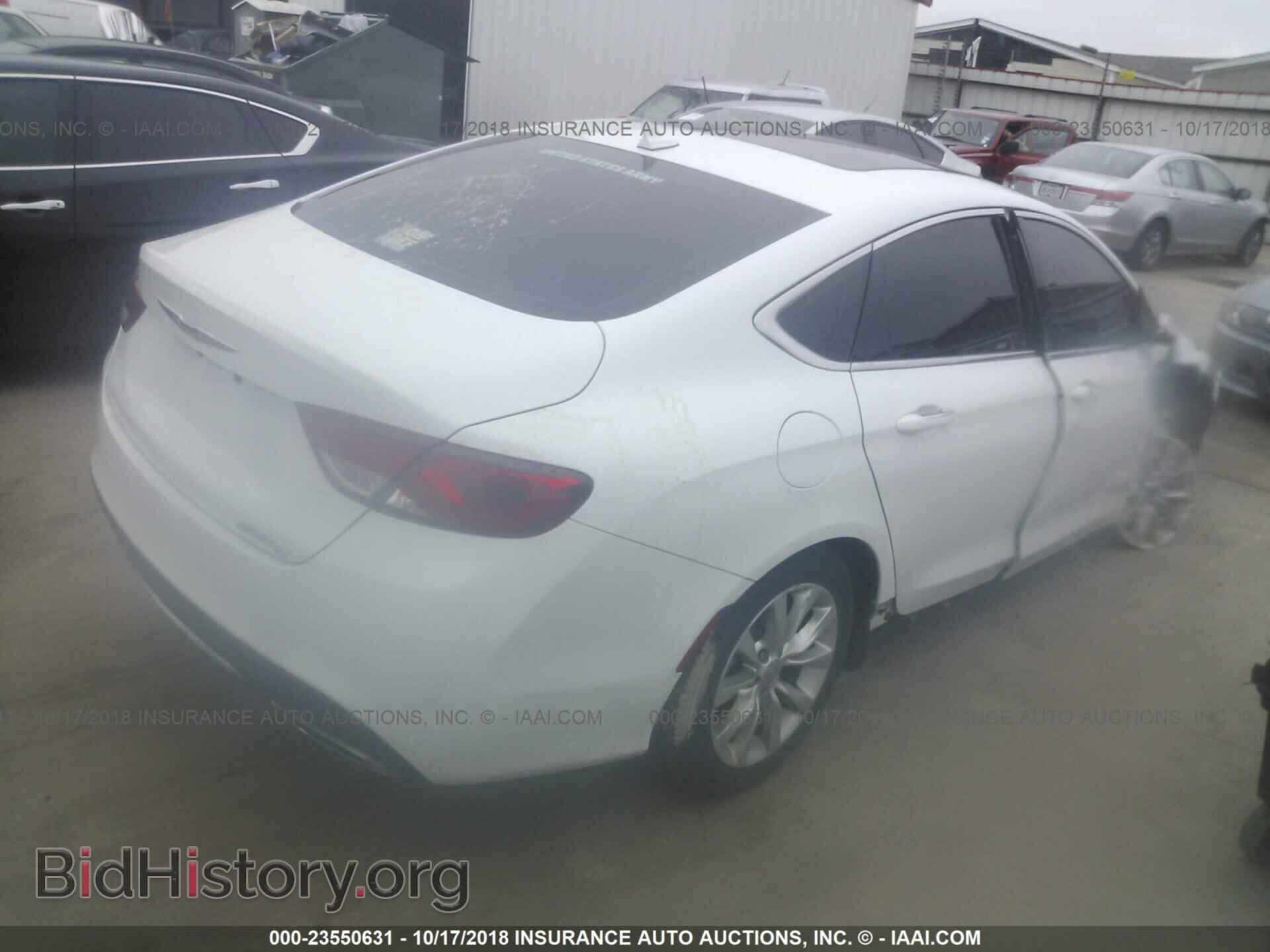 2015 Chrysler 200 - VIN: 1C3CCCCG4FN643790 - Photo 4