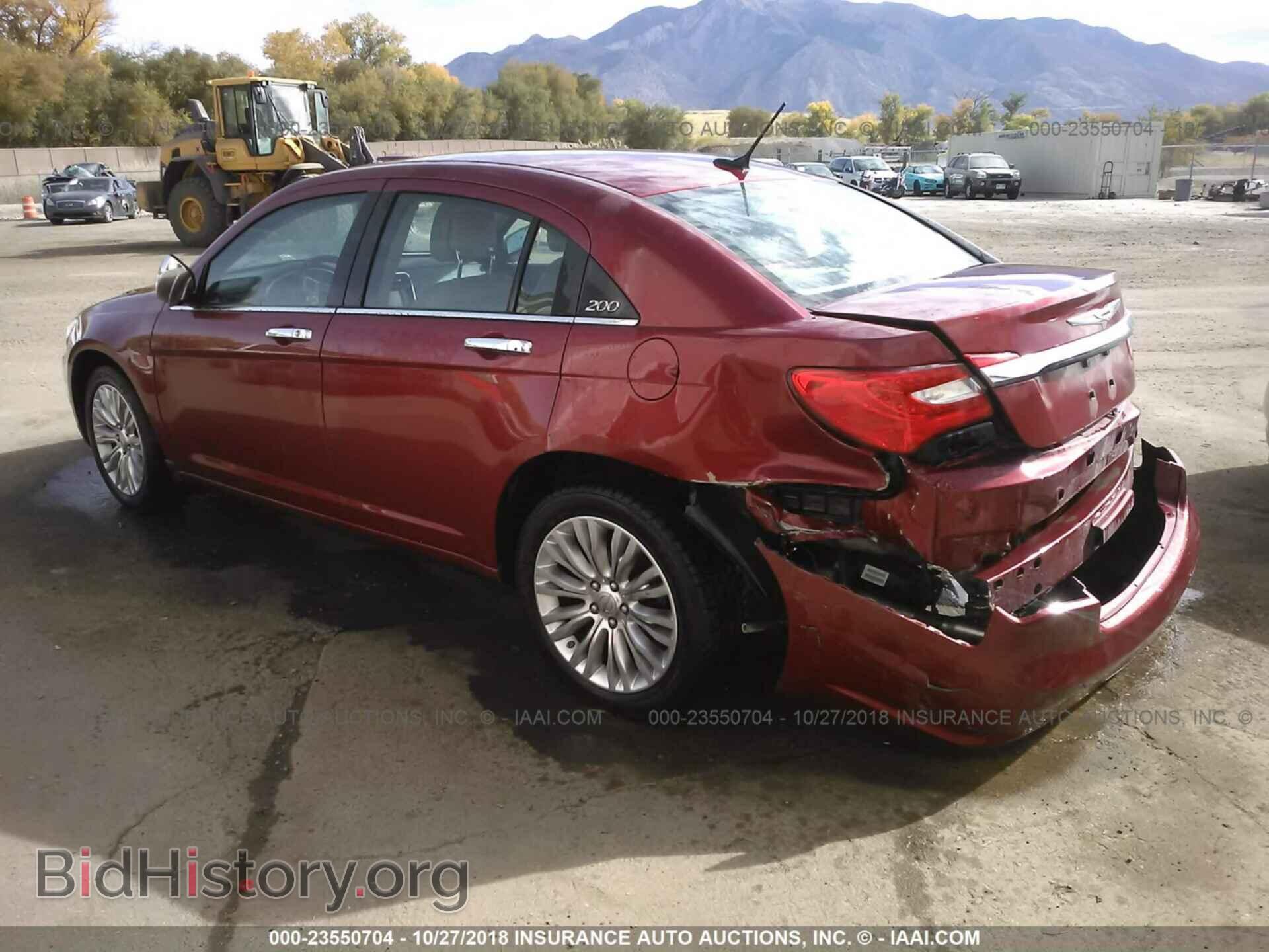 2011 CHRYSLER 200 - VIN: 1C3BC2FG7BN594905 - Фото 3