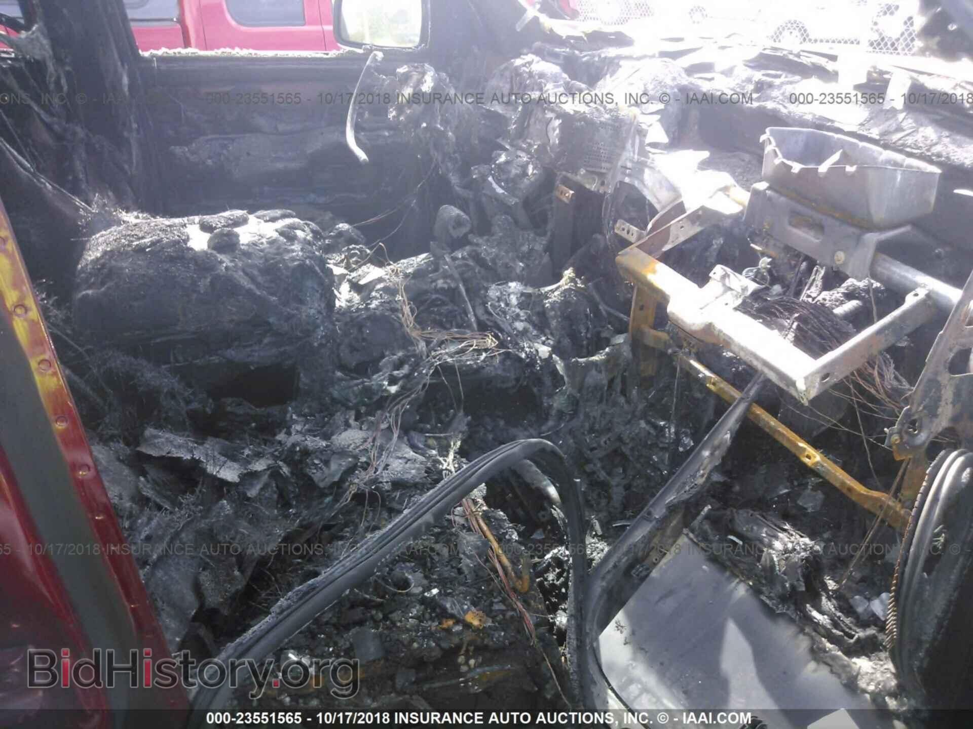 2012 Dodge Ram 1500 - VIN: 1C6RD7NT6CS308894 - Фото 5