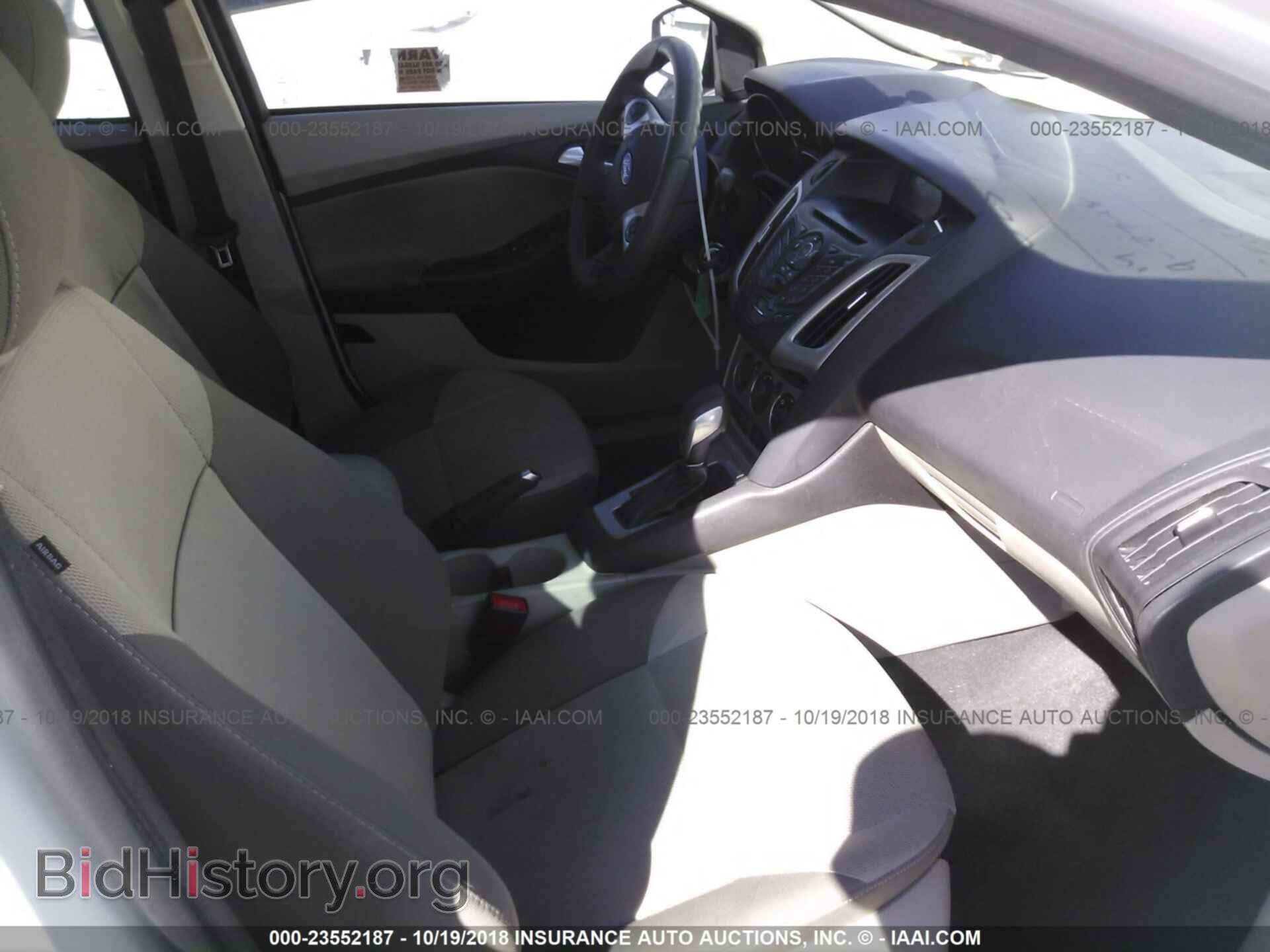 2014 Ford Focus - VIN: 1FADP3F22EL431491 - Фото 5