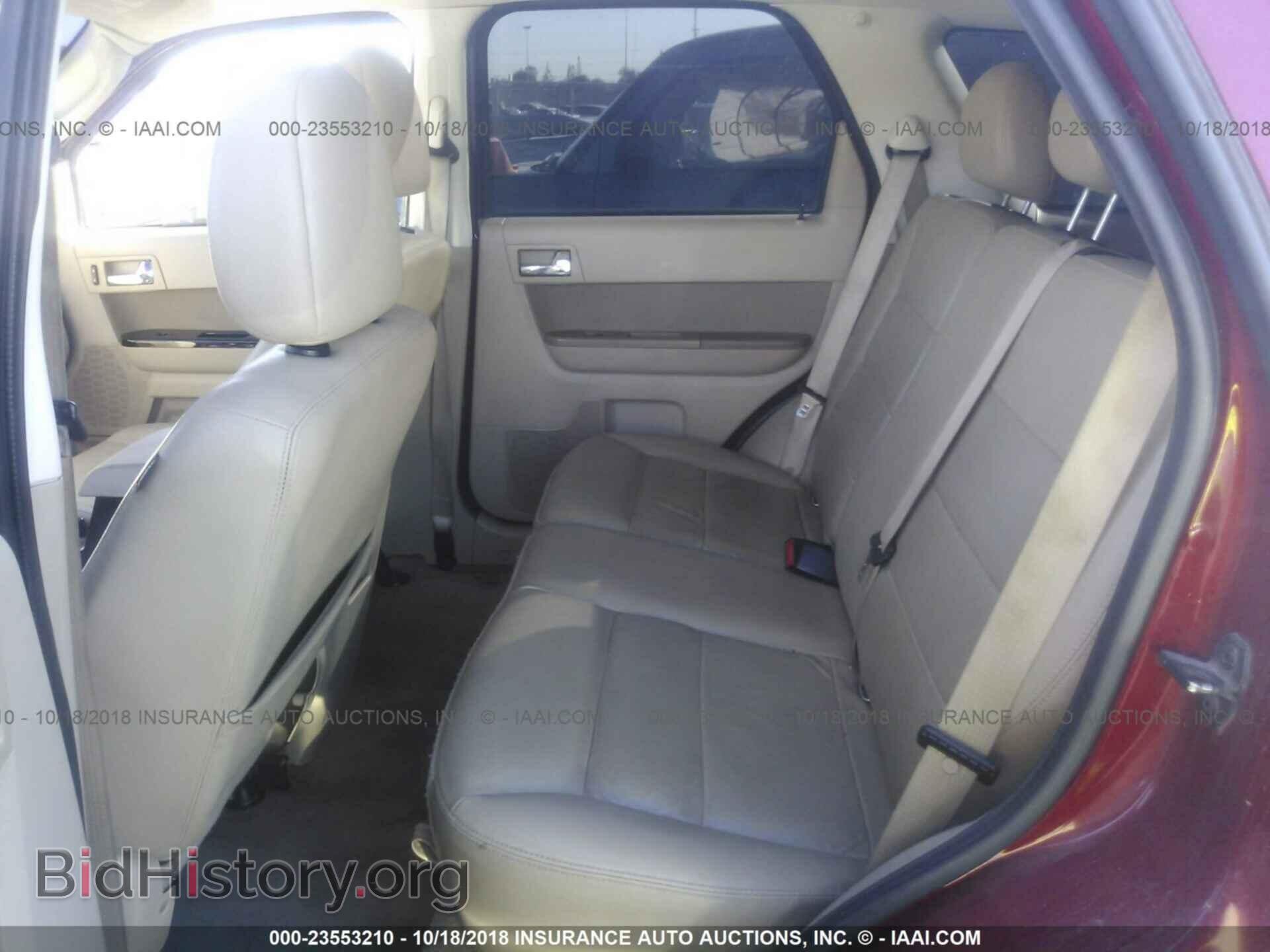 2011 Ford Escape - VIN: 1FMCU0EG6BKB48552 - Photo 8