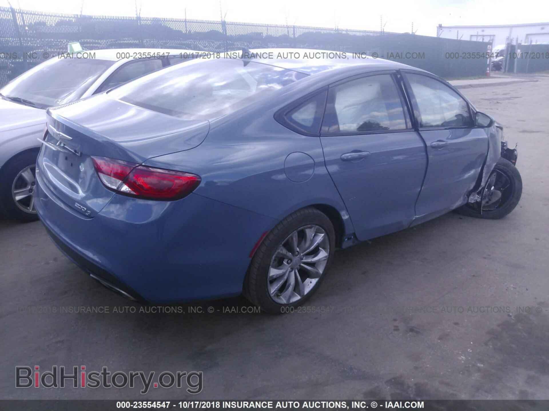 2015 Chrysler 200 - VIN: 1C3CCCBB0FN716420 - Photo 4