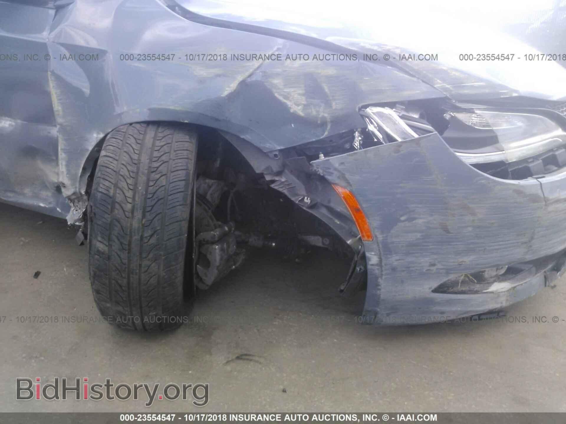 2015 Chrysler 200 - VIN: 1C3CCCBB0FN716420 - Photo 6
