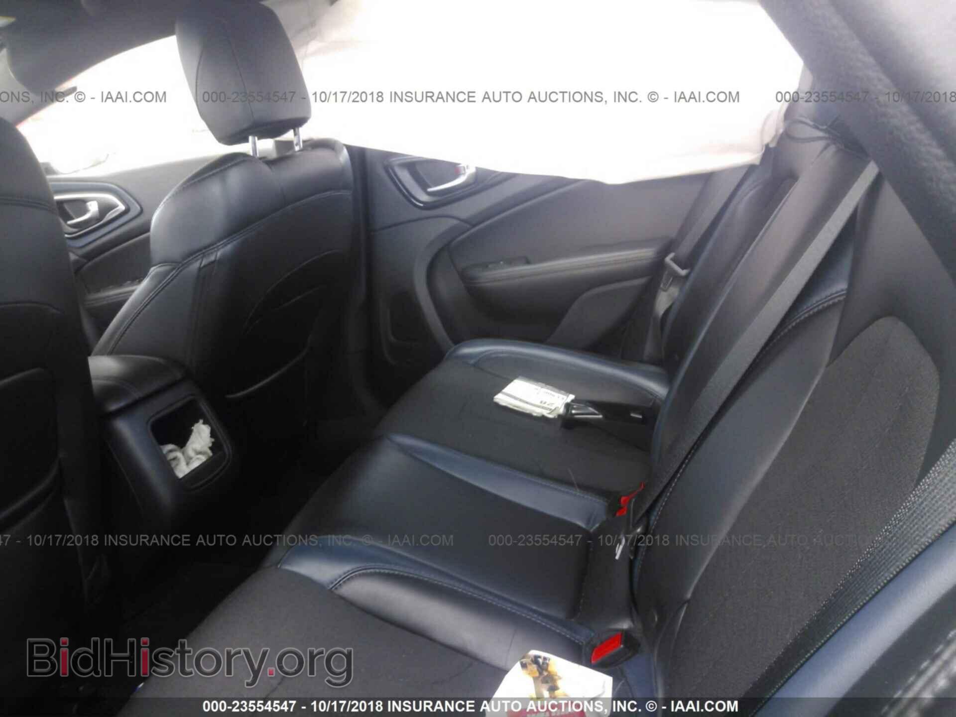2015 Chrysler 200 - VIN: 1C3CCCBB0FN716420 - Photo 8