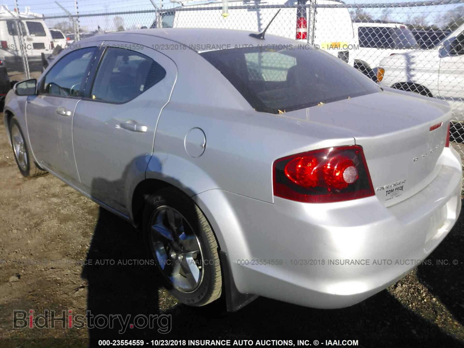 2011 DODGE AVENGER - VIN: 1B3BD2FGXBN524308 - Фото 3