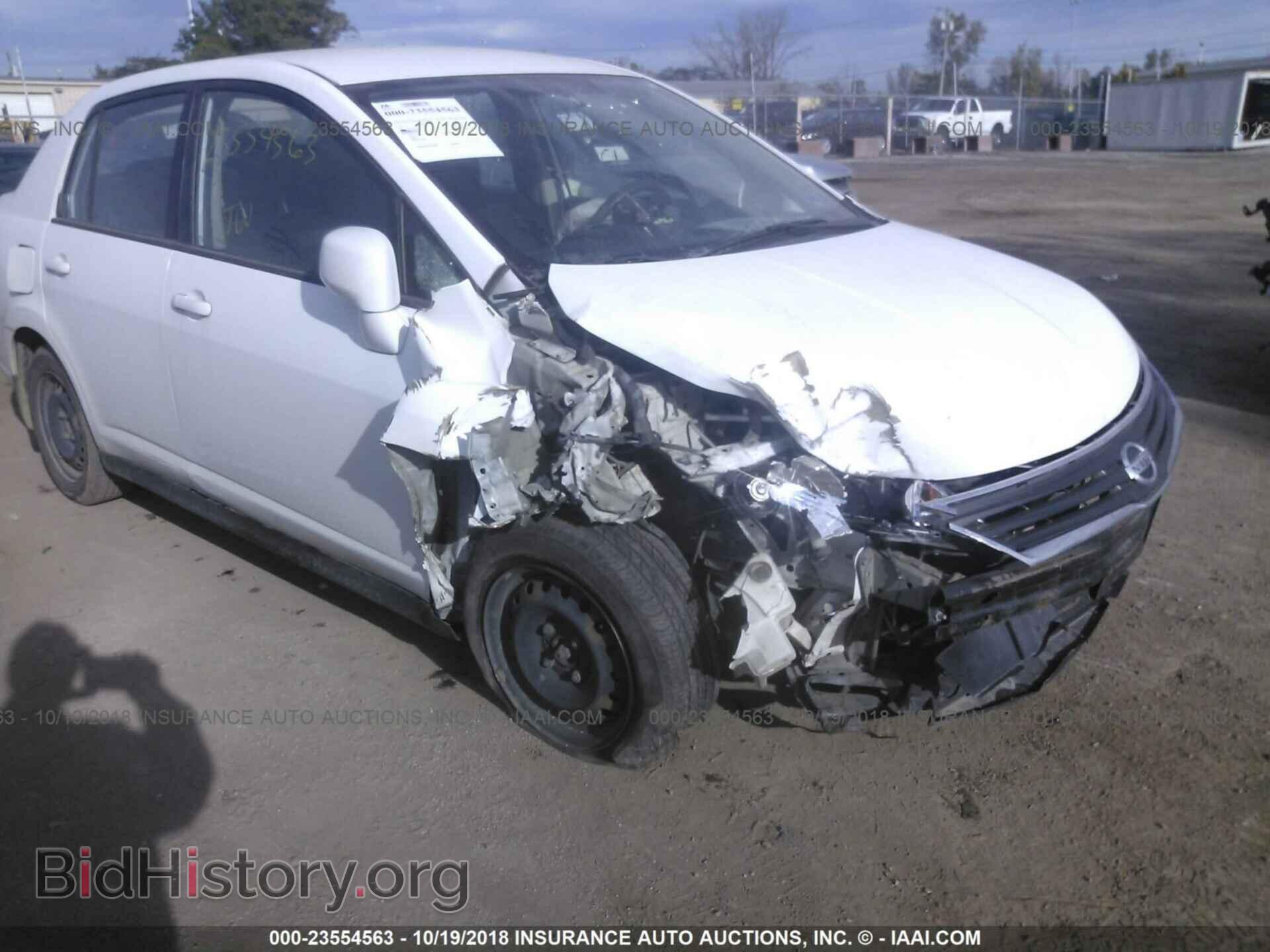 2011 Nissan Versa - VIN: 3N1BC1AP5BL451628 - Фото 6