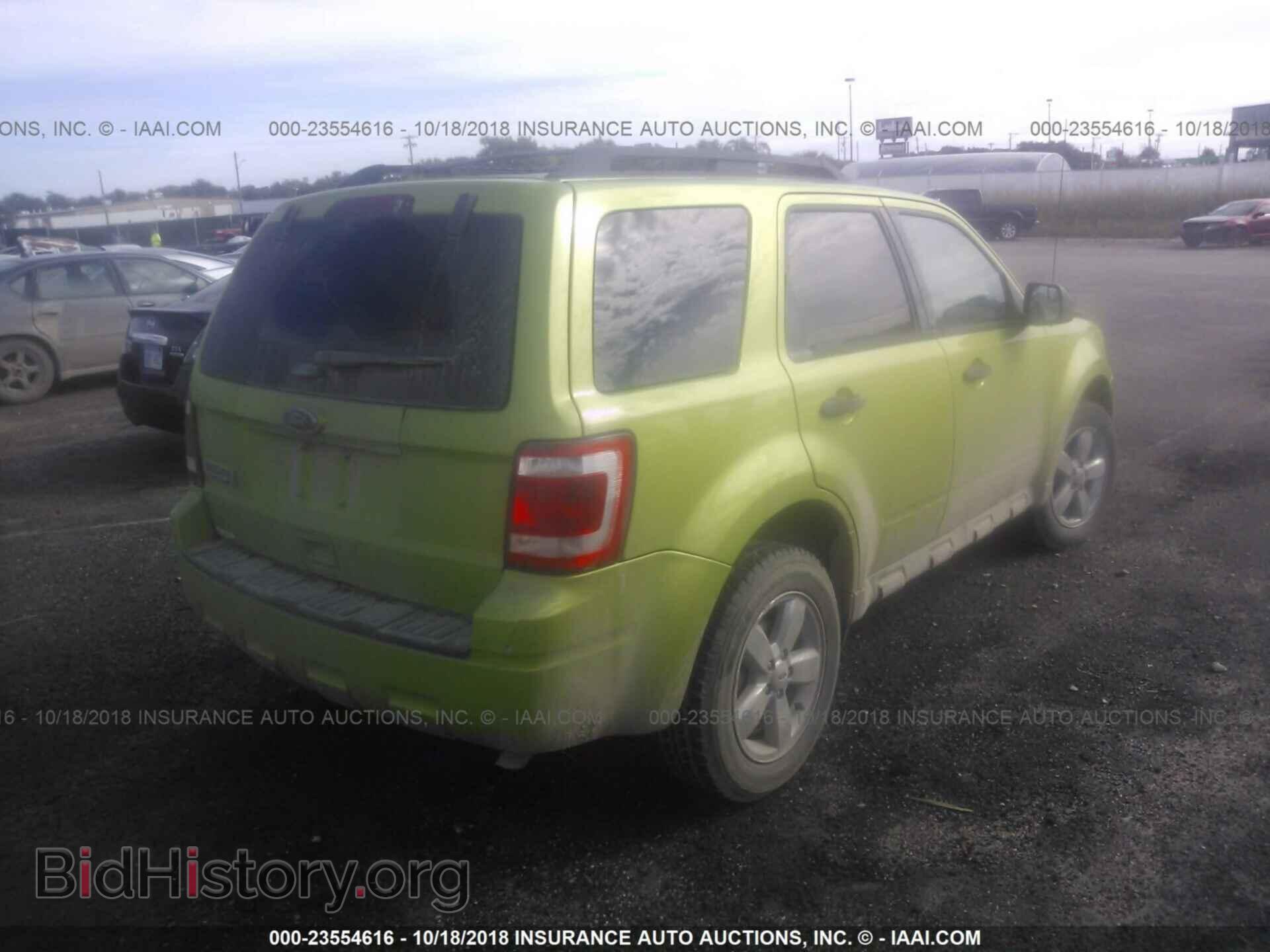 2012 Ford Escape - VIN: 1FMCU0D75CKA12903 - Фото 4