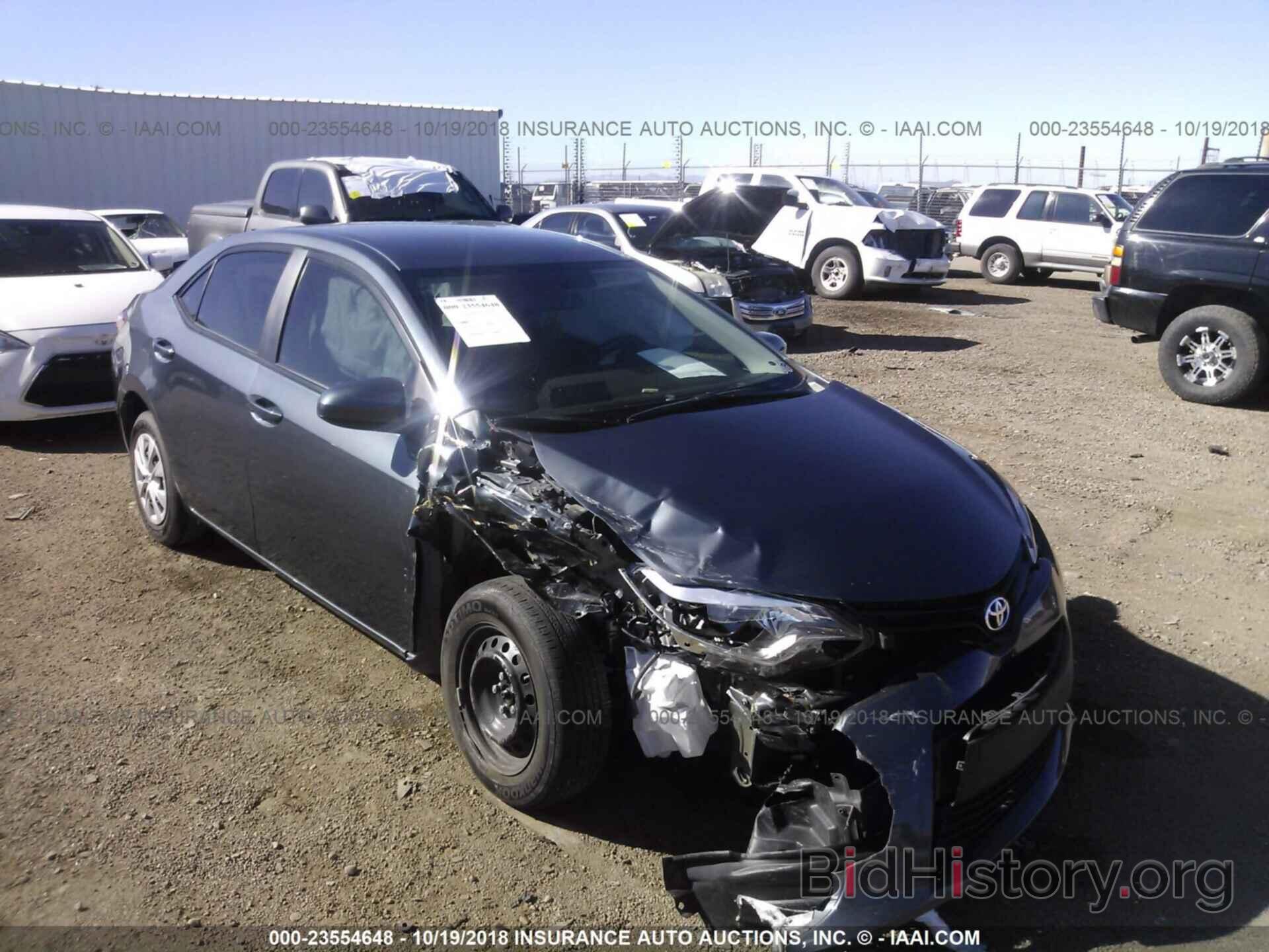 Photo 5YFBURHE8FP188864 - Toyota Corolla 2015