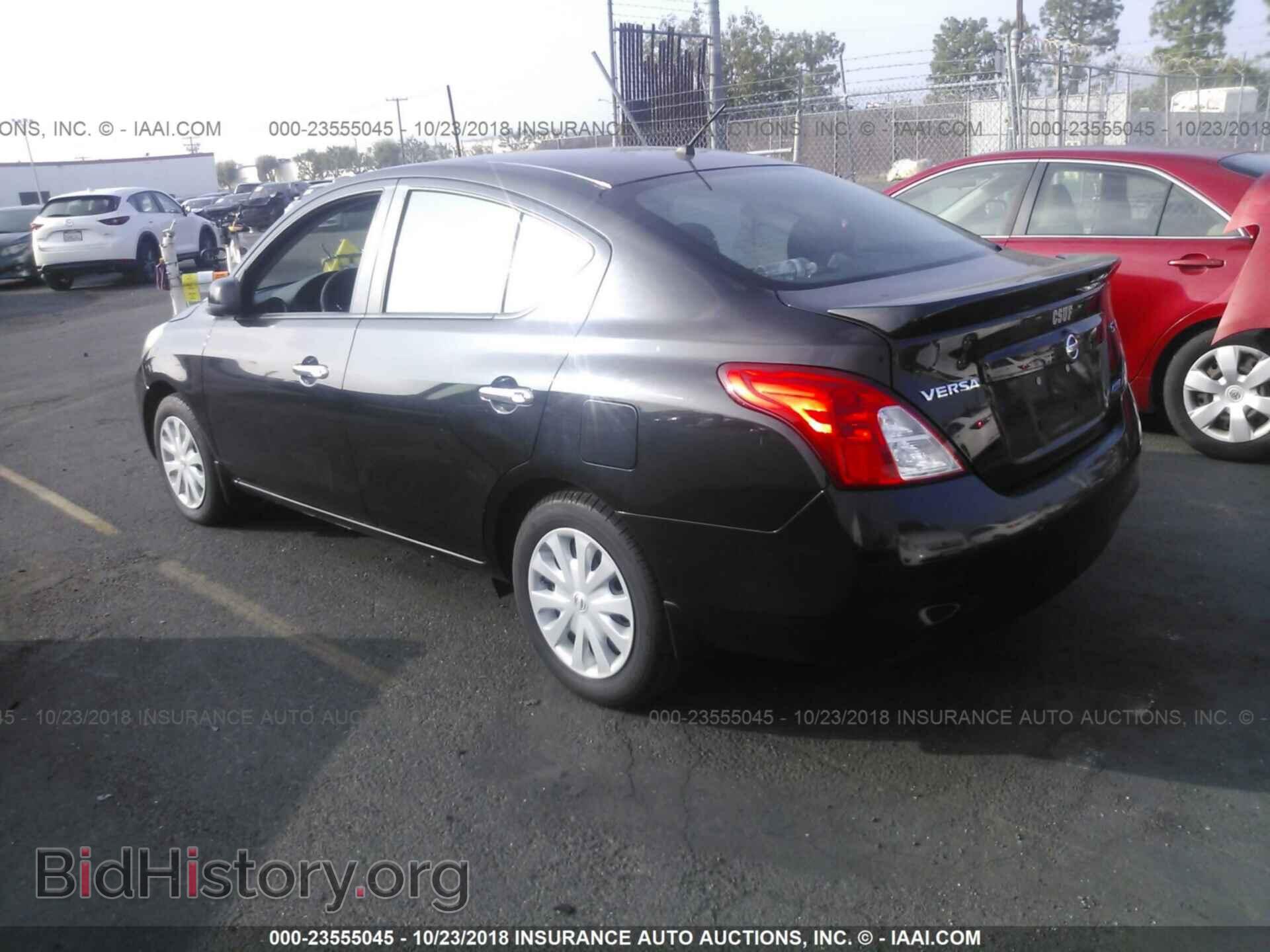 2013 Nissan Versa - VIN: 3N1CN7AP1DL836365 - Фото 3