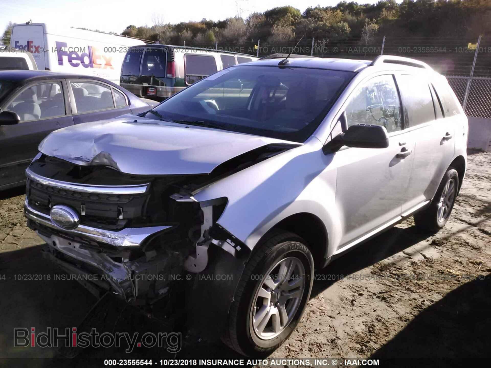 2012 Ford Edge - VIN: 2FMDK3GC0CBA26836 - Photo 2