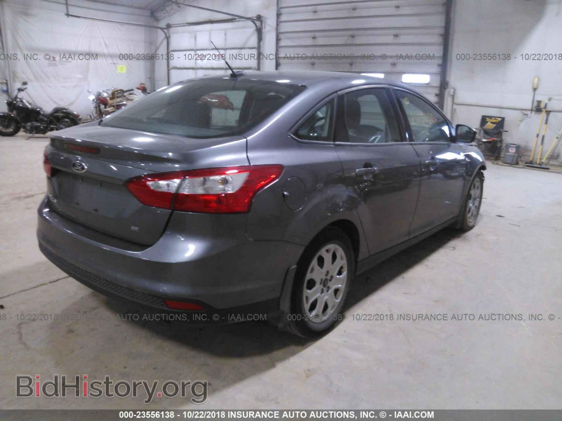 2012 Ford Focus - VIN: 1FAHP3F25CL341170 - Photo 4